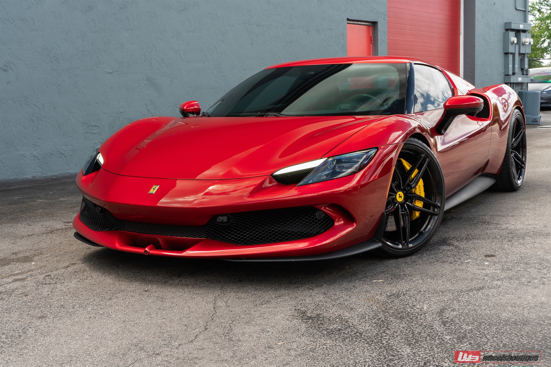 Ferrari 296 GTB | Rosso Corsa | on ANRKY AN17 | Gloss Black