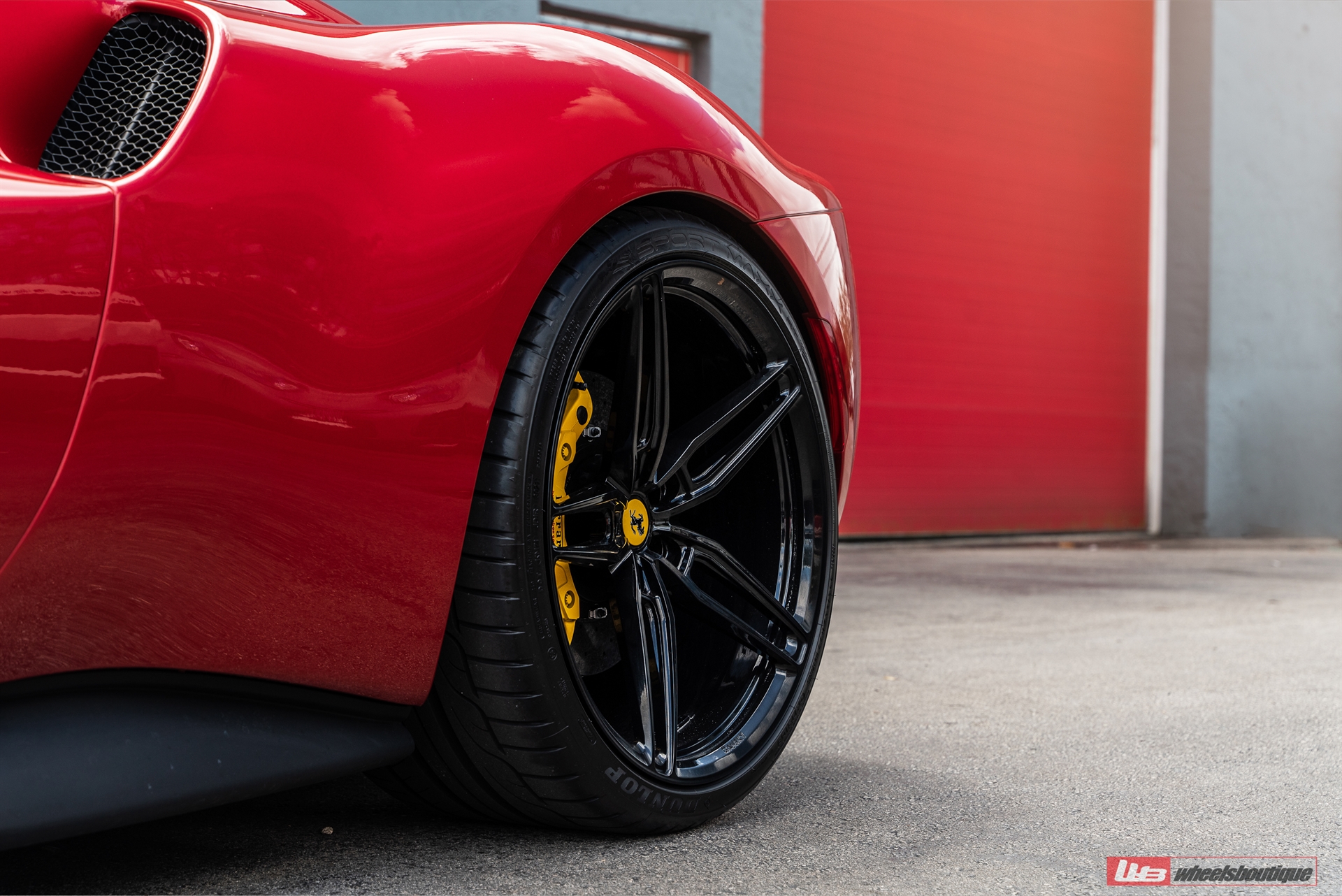 Ferrari 296 GTB | Rosso Corsa | on ANRKY AN17 | Gloss Black
