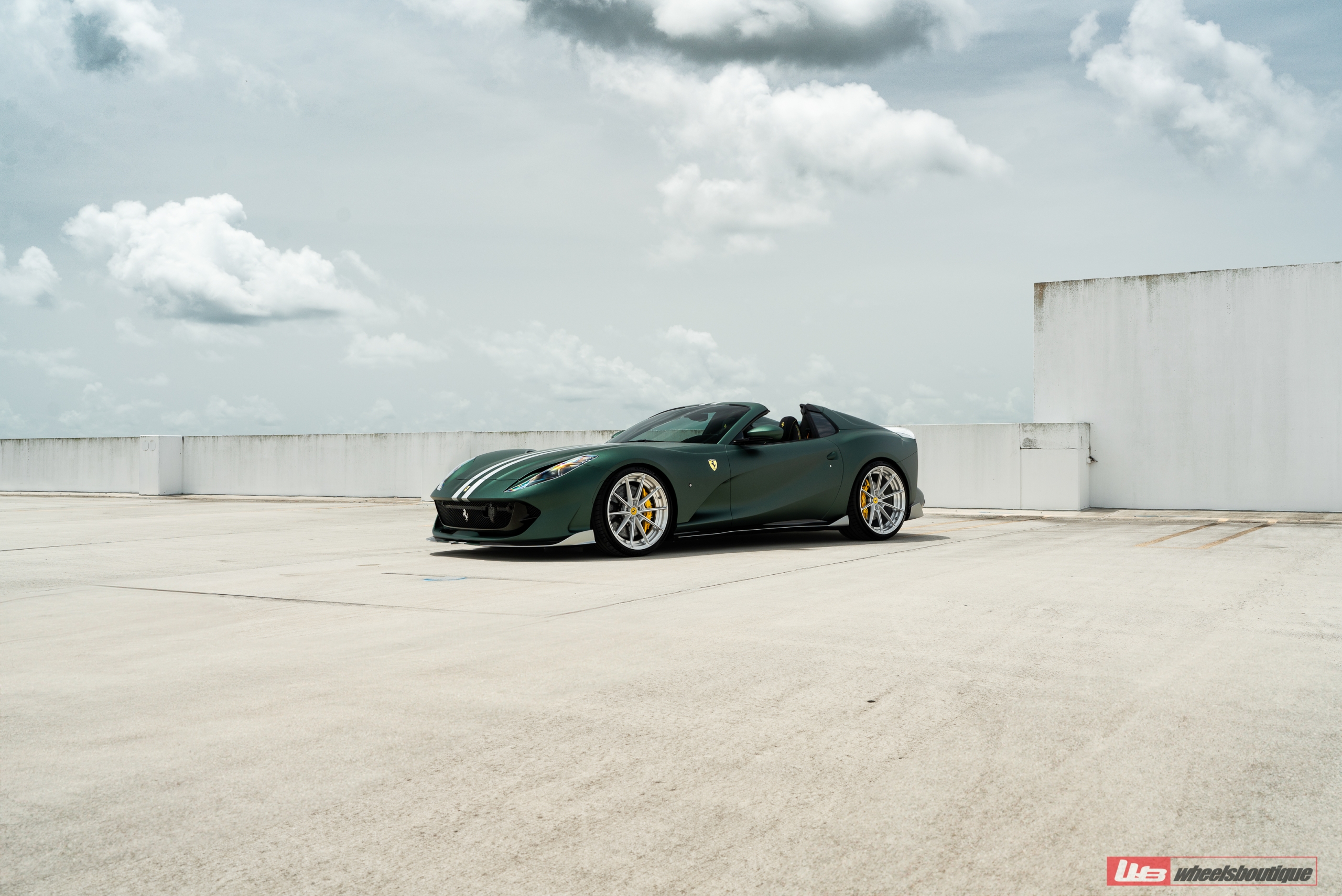 1016 Industries 812 GTS | Verde Bristish | on ANRKY AN28 | Brushed Clear