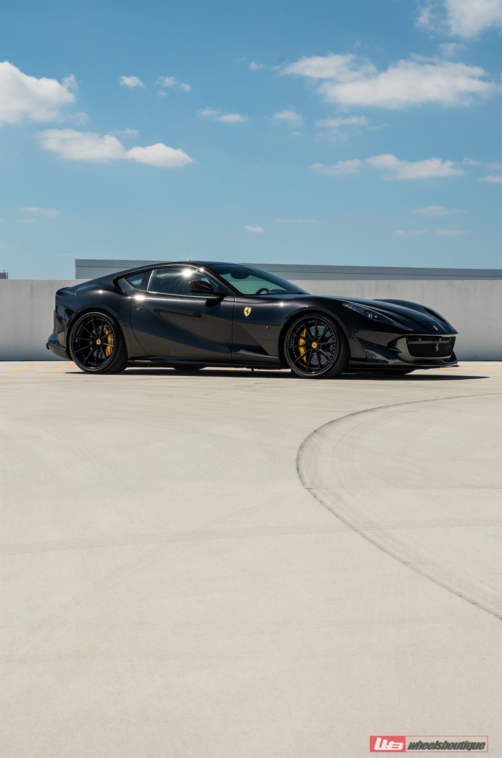 Ferrari 812 | Nero | on ANRKY AN38 | Satin Black