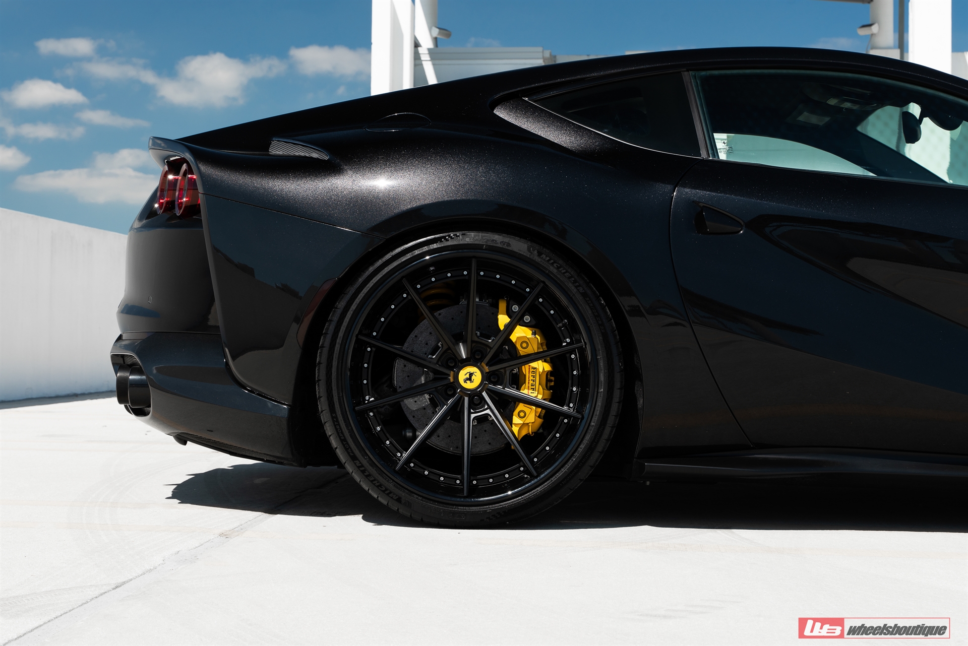 Ferrari 812 | Nero | on ANRKY AN38 | Satin Black