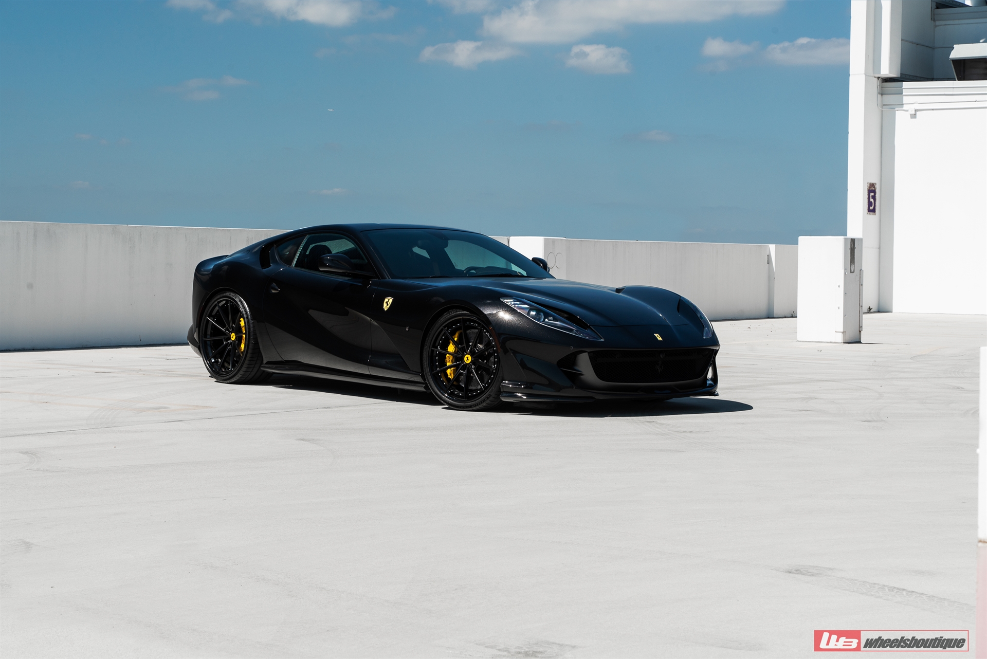 Ferrari 812 | Nero | on ANRKY AN38 | Satin Black