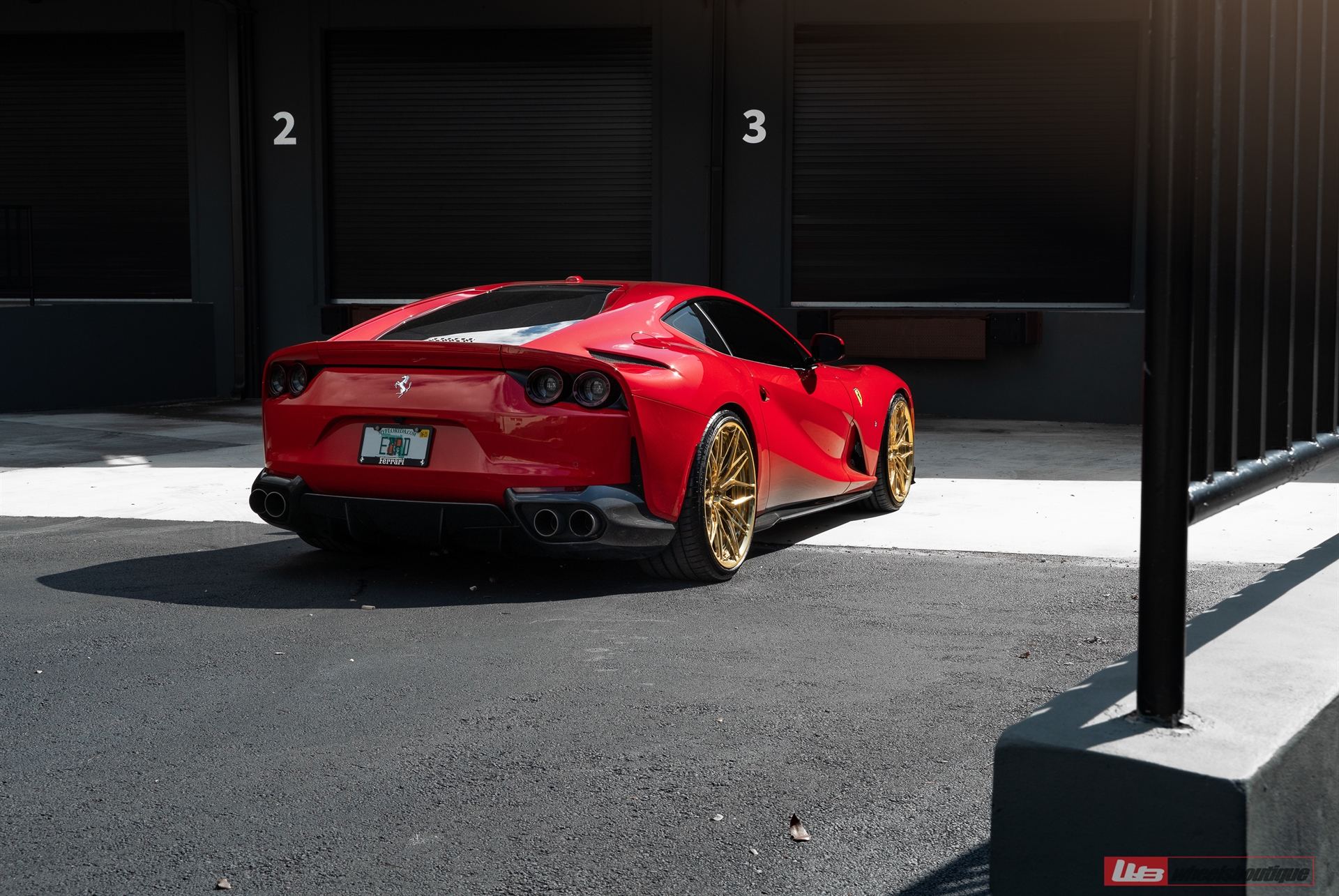Ferrari 812 | Rosso Corsa | on ANRKY S2-X1 | Polished Gold