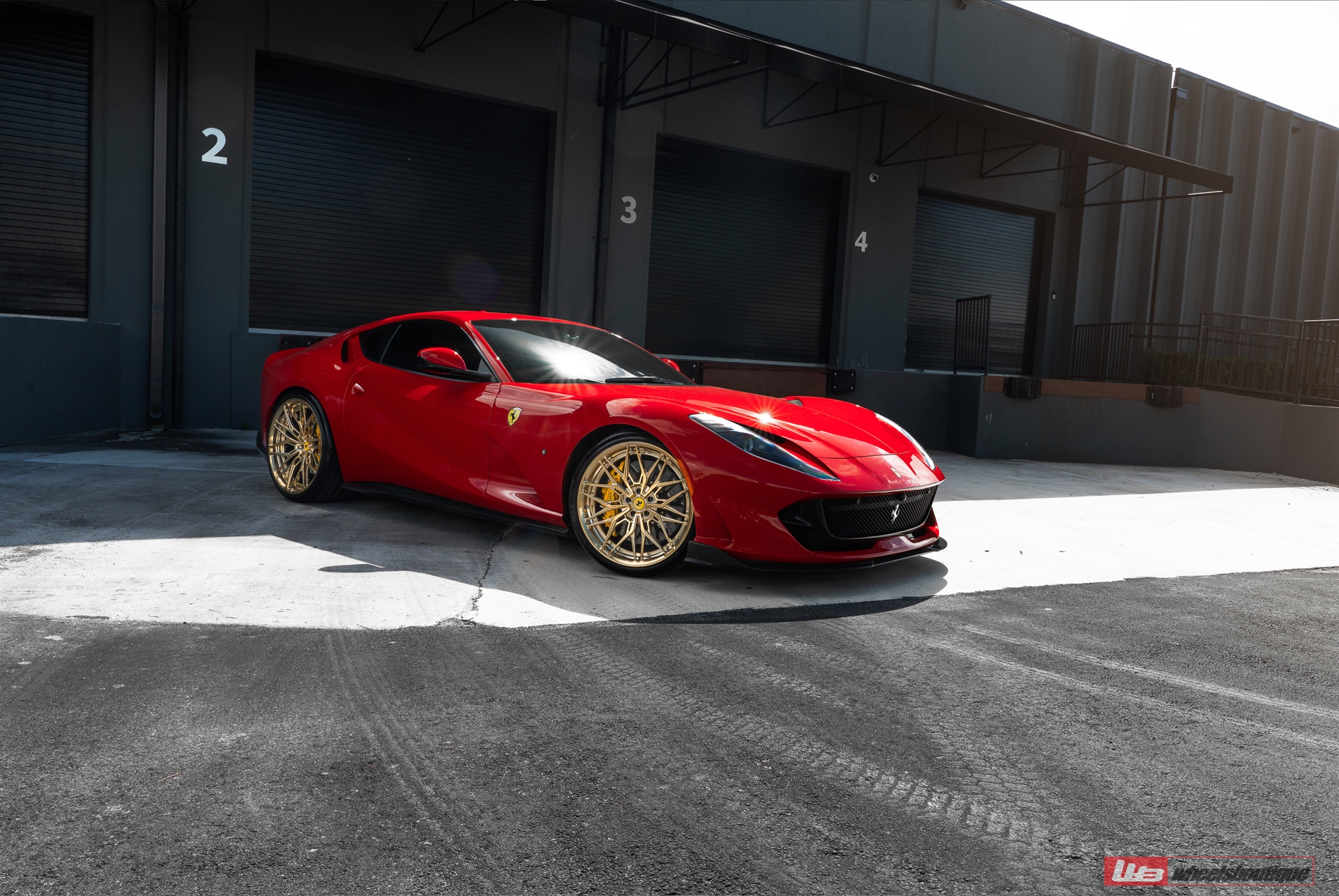 Ferrari 812 | Rosso Corsa | on ANRKY S2-X1 | Polished Gold