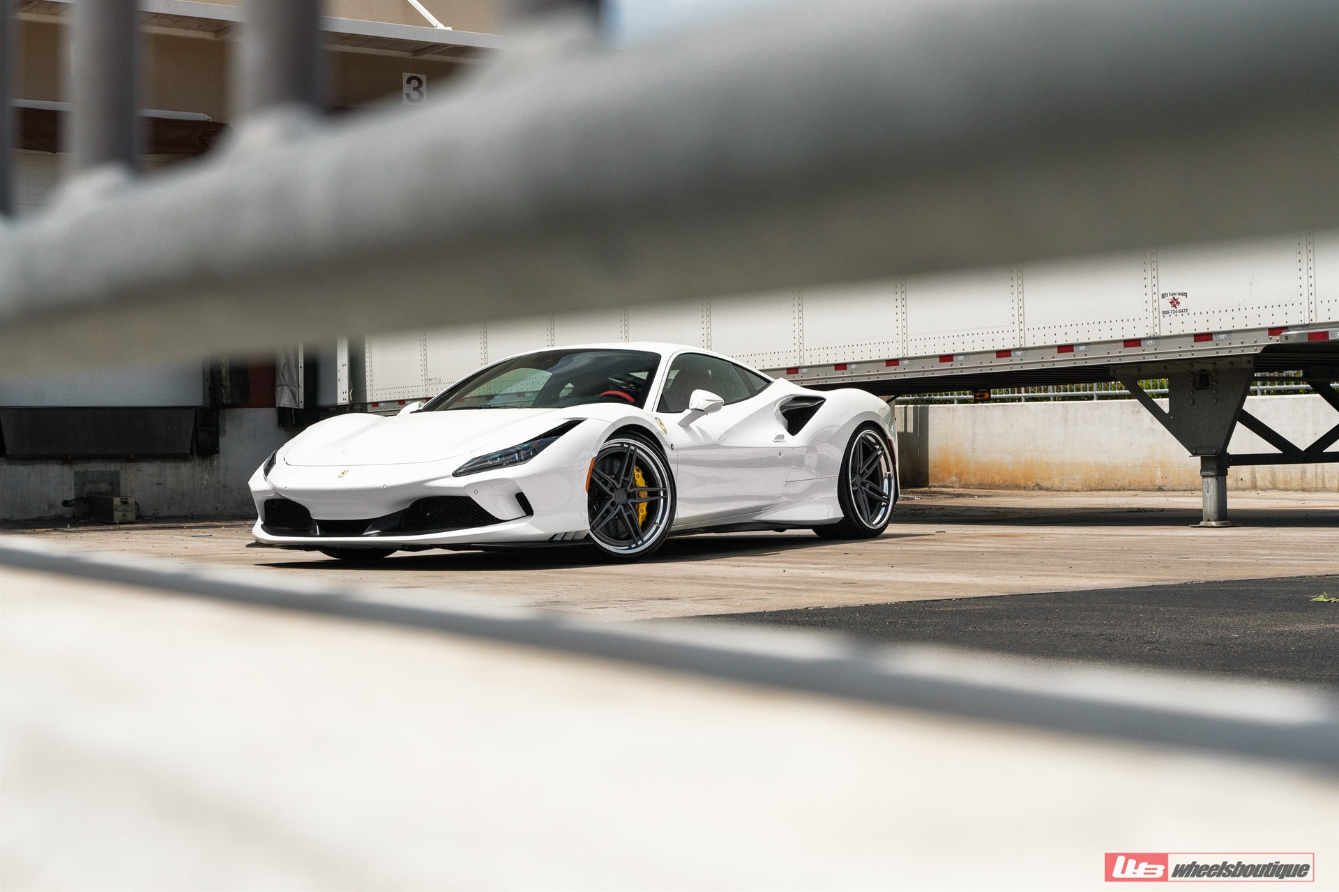 Ferrari F8 | Bianco Avus | on ANRKY AN37 | Satin Charcoal