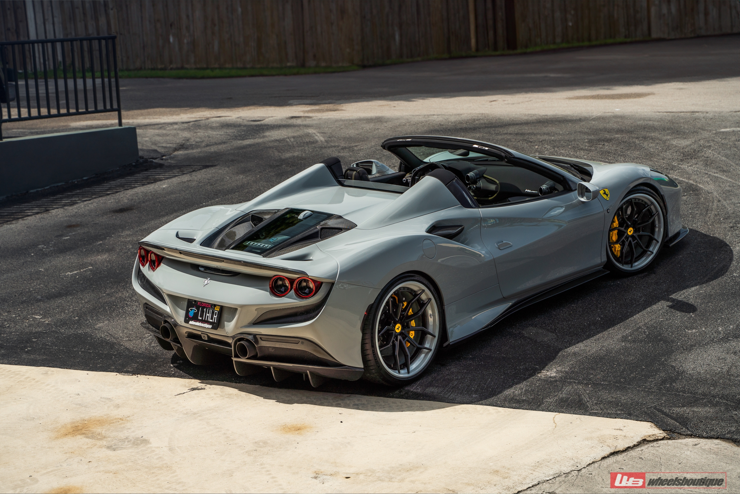 Novitec F8 Spider | Grigio Medio | on ANRKY AN31 | Satin Black