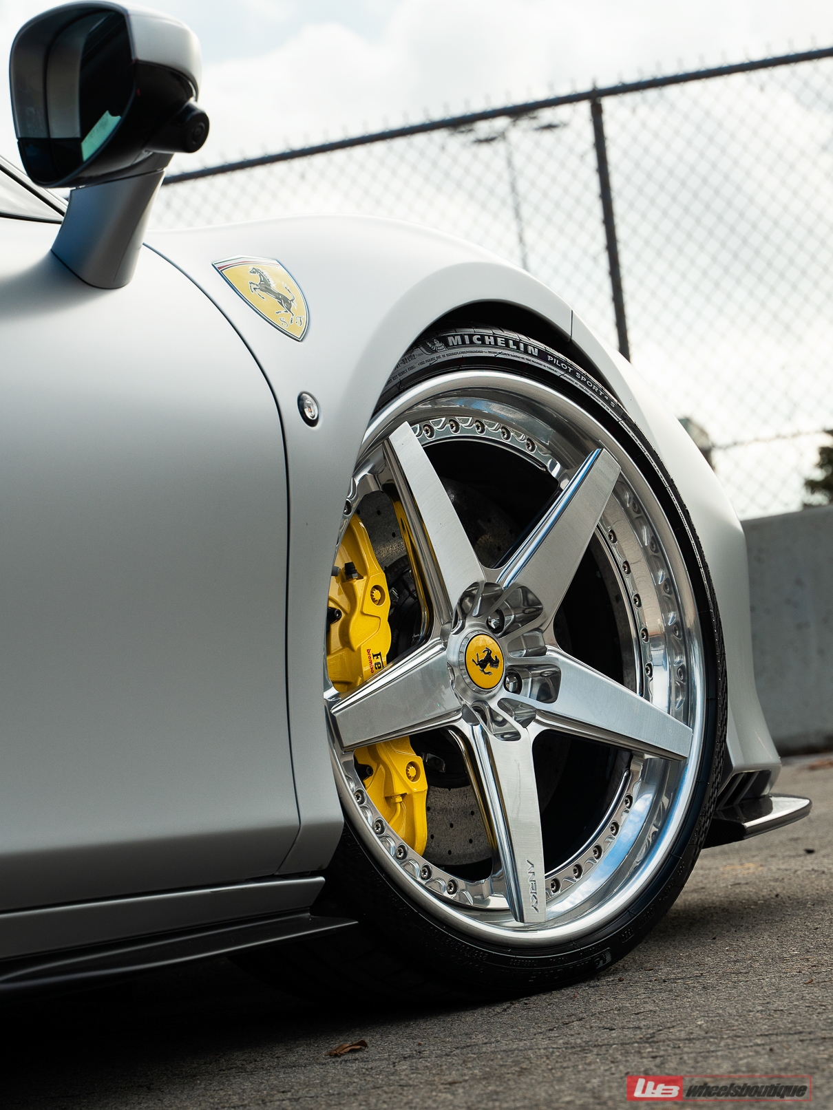 Novitec F8 | Grigio Titanio | on ANRKY RS5.3 | Two-Tone: Brushed Clear Face + Polished Clear Window