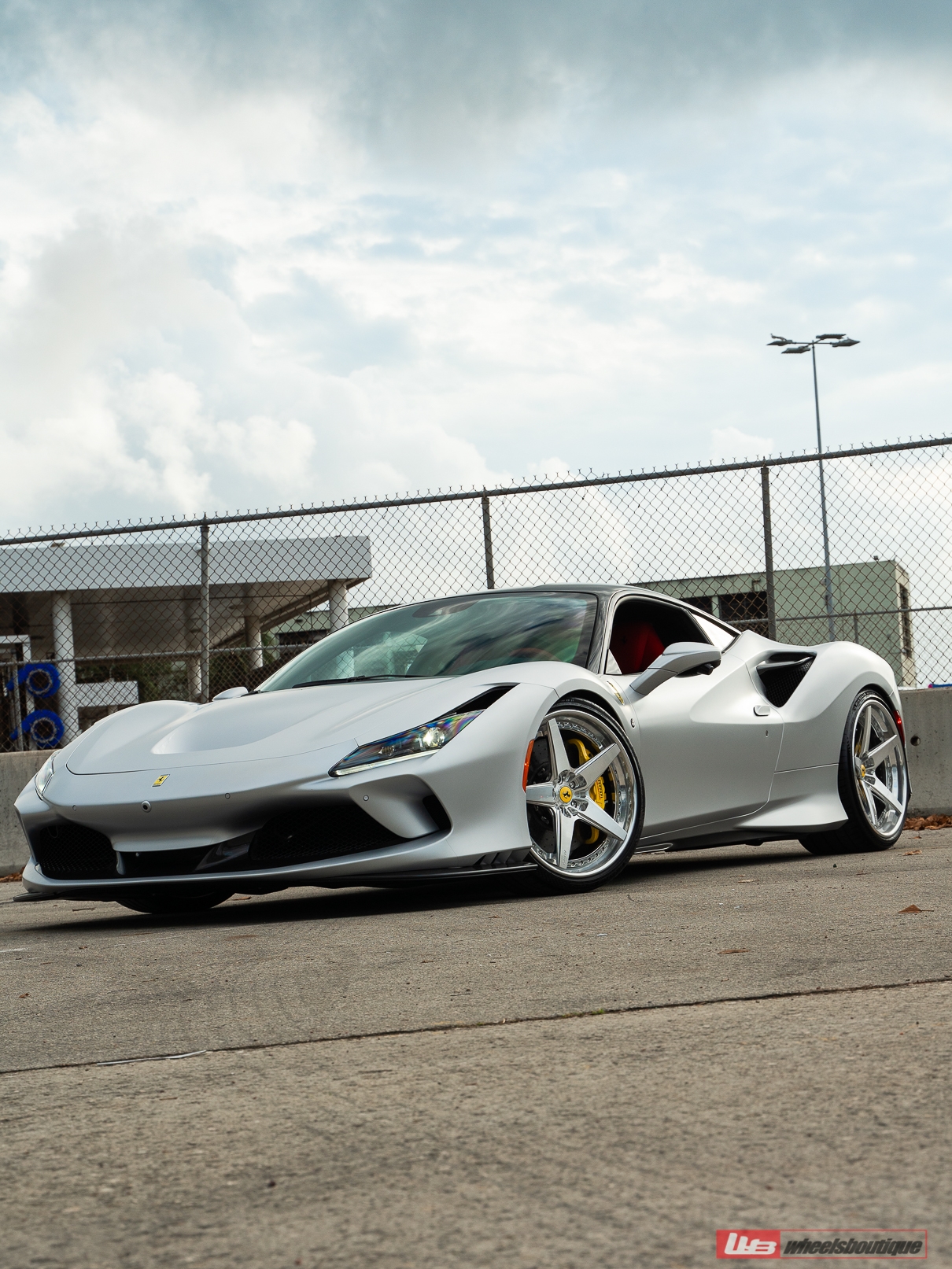 Novitec F8 | Grigio Titanio | on ANRKY RS5.3 | Two-Tone: Brushed Clear Face + Polished Clear Window