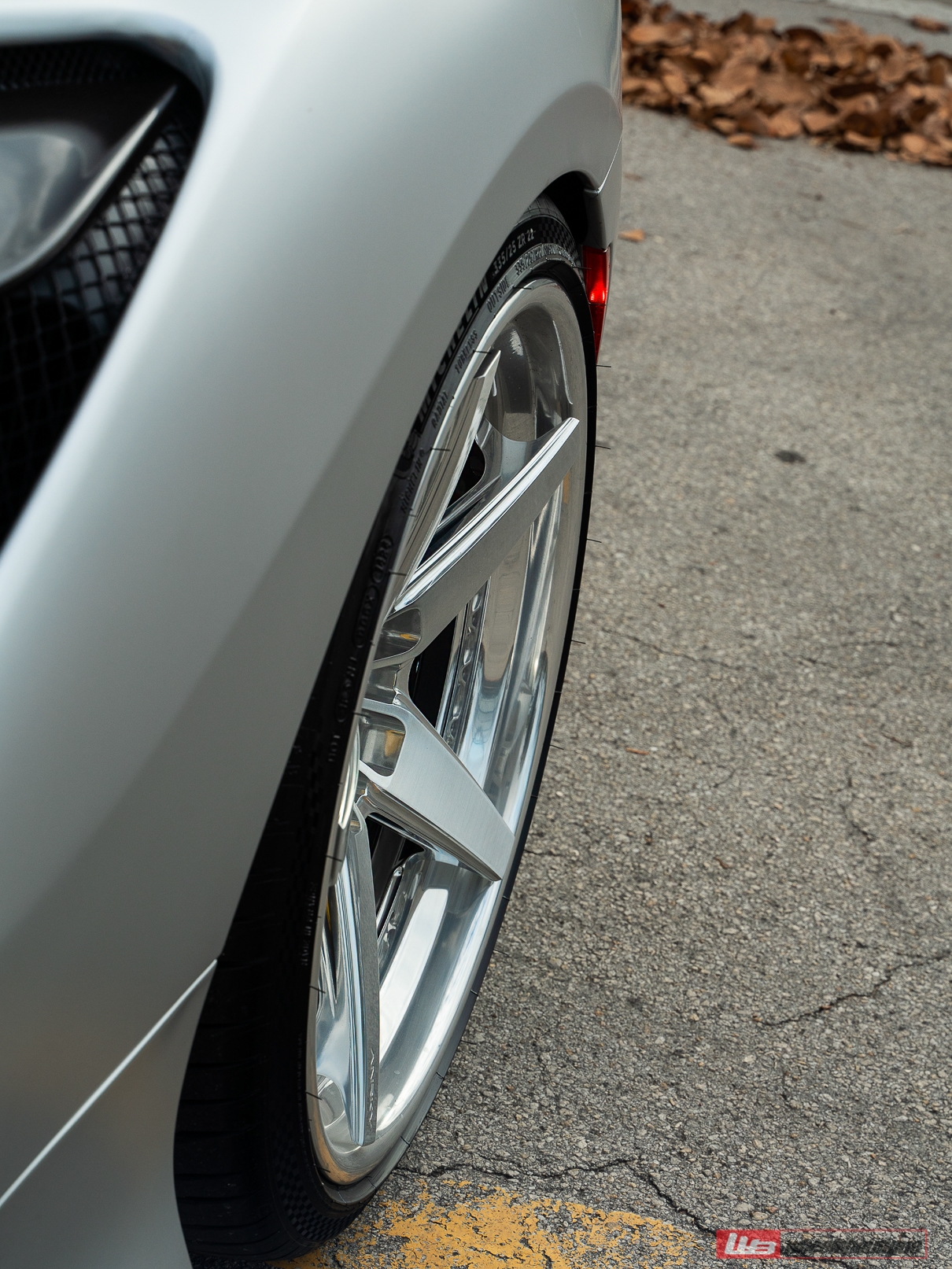 Novitec F8 | Grigio Titanio | on ANRKY RS5.3 | Two-Tone: Brushed Clear Face + Polished Clear Window