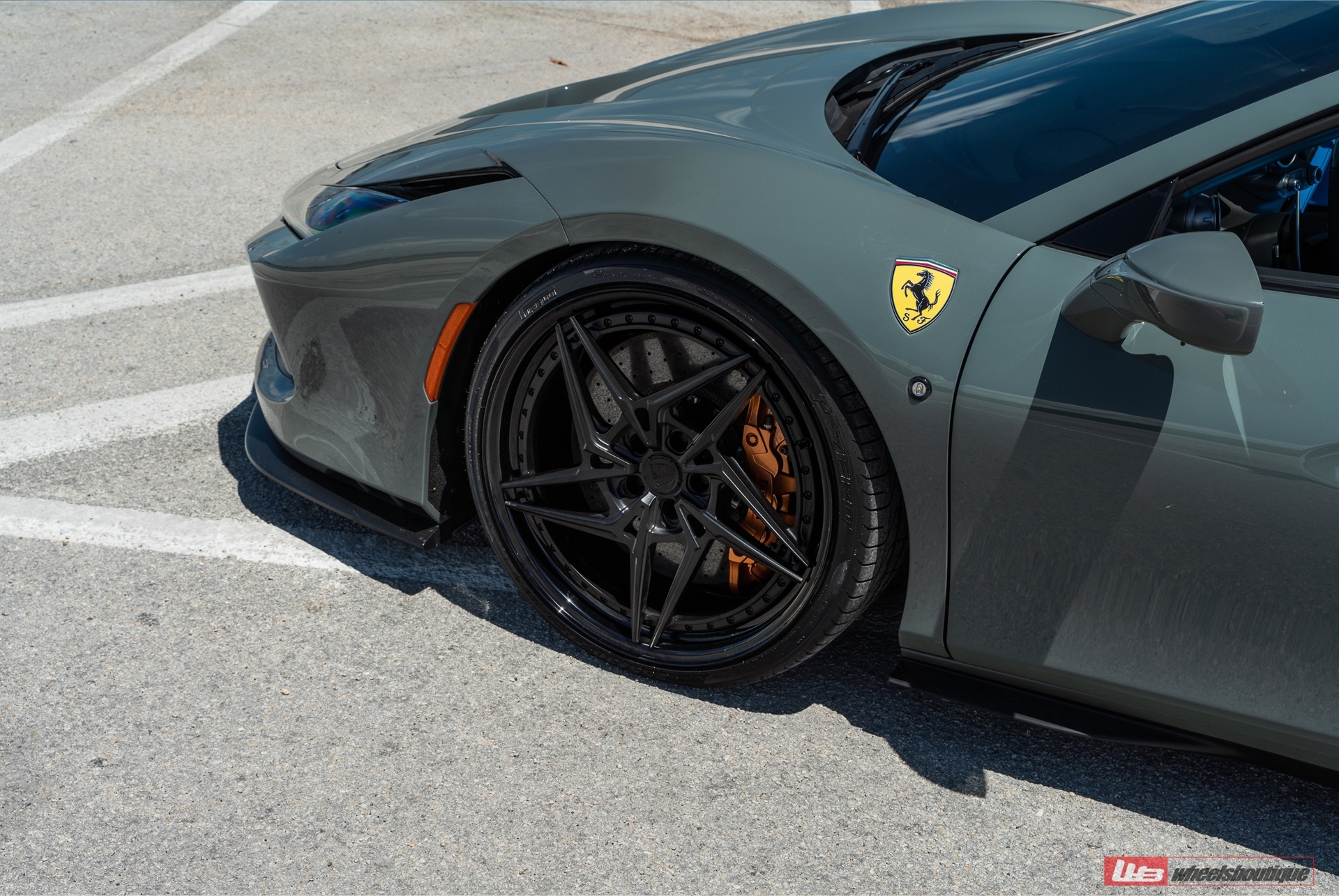 Ferrari F8 Spider | Grigio Medio | on ANRKY S3-X3 | Satin Black