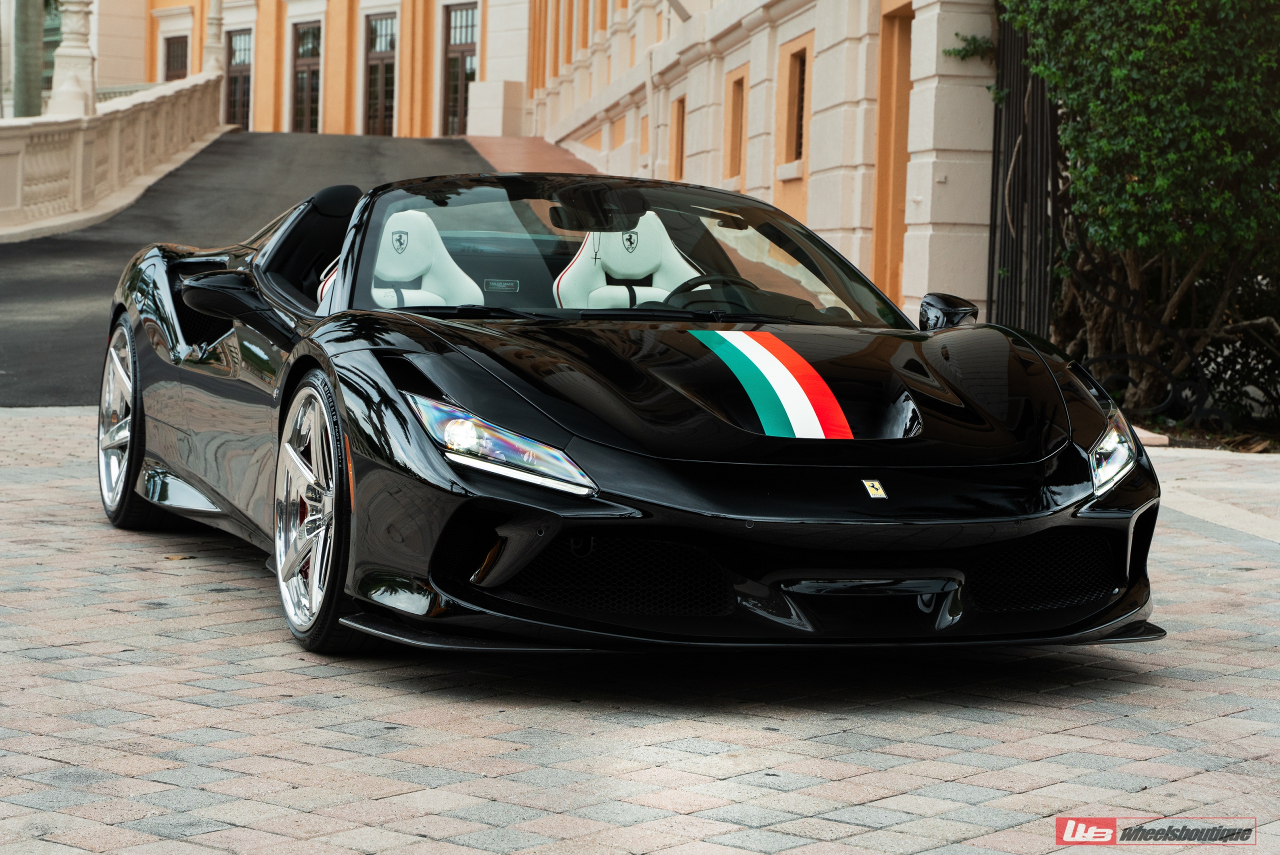 Ferrari F8 Spider | Nero | ANRKY RS5.3 | Polished Clear
