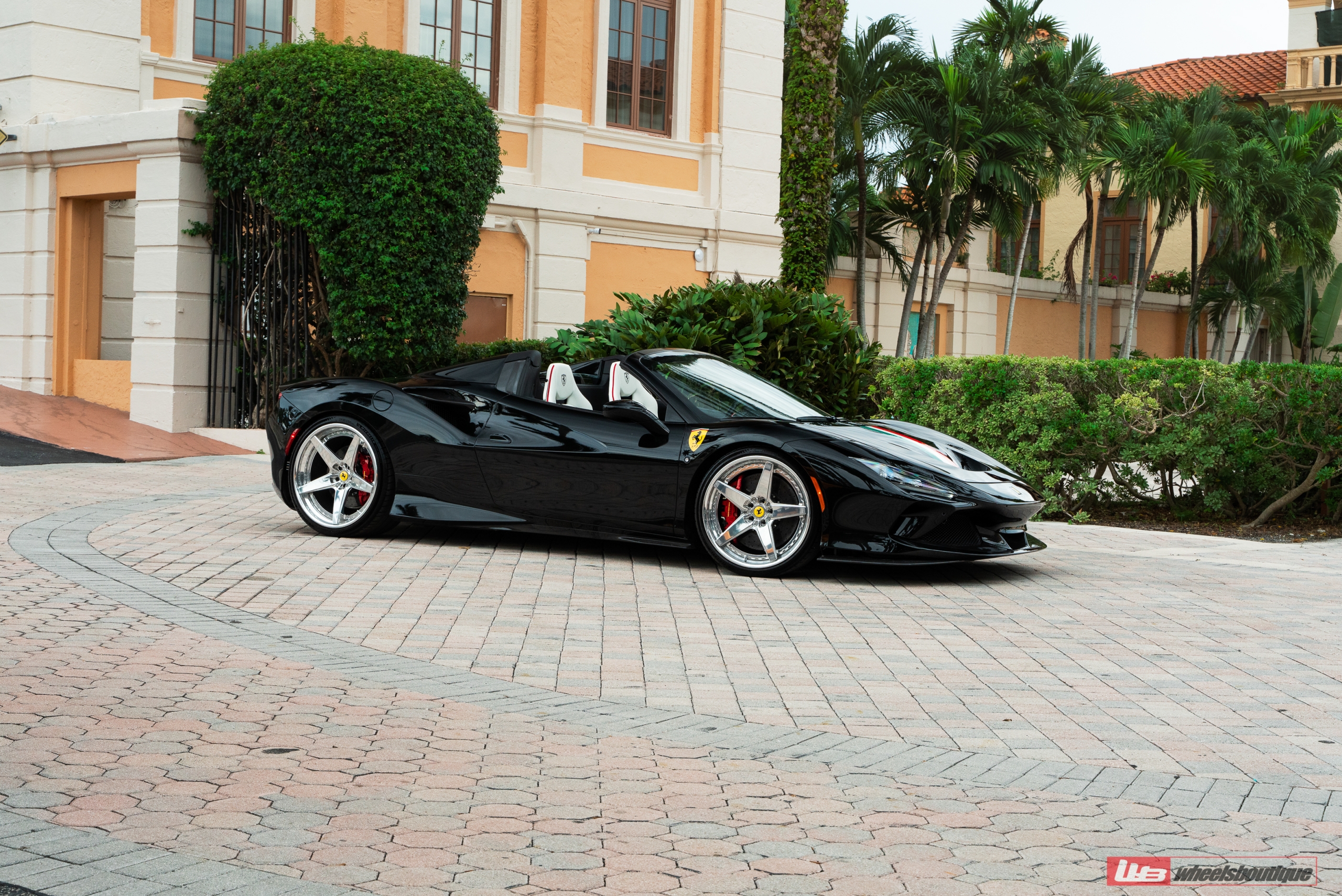 Ferrari F8 Spider | Nero | ANRKY RS5.3 | Polished Clear