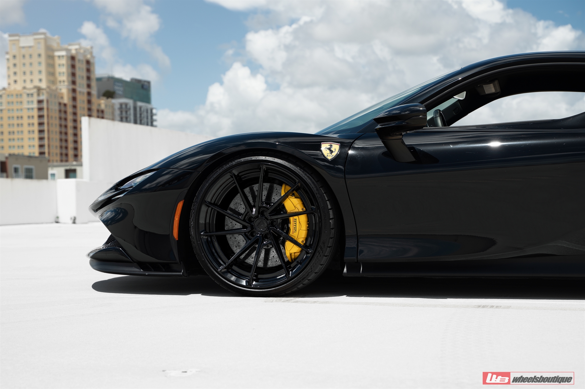 Ferrari SF90 | Nero | on ANRKY AN23 | Gloss Black