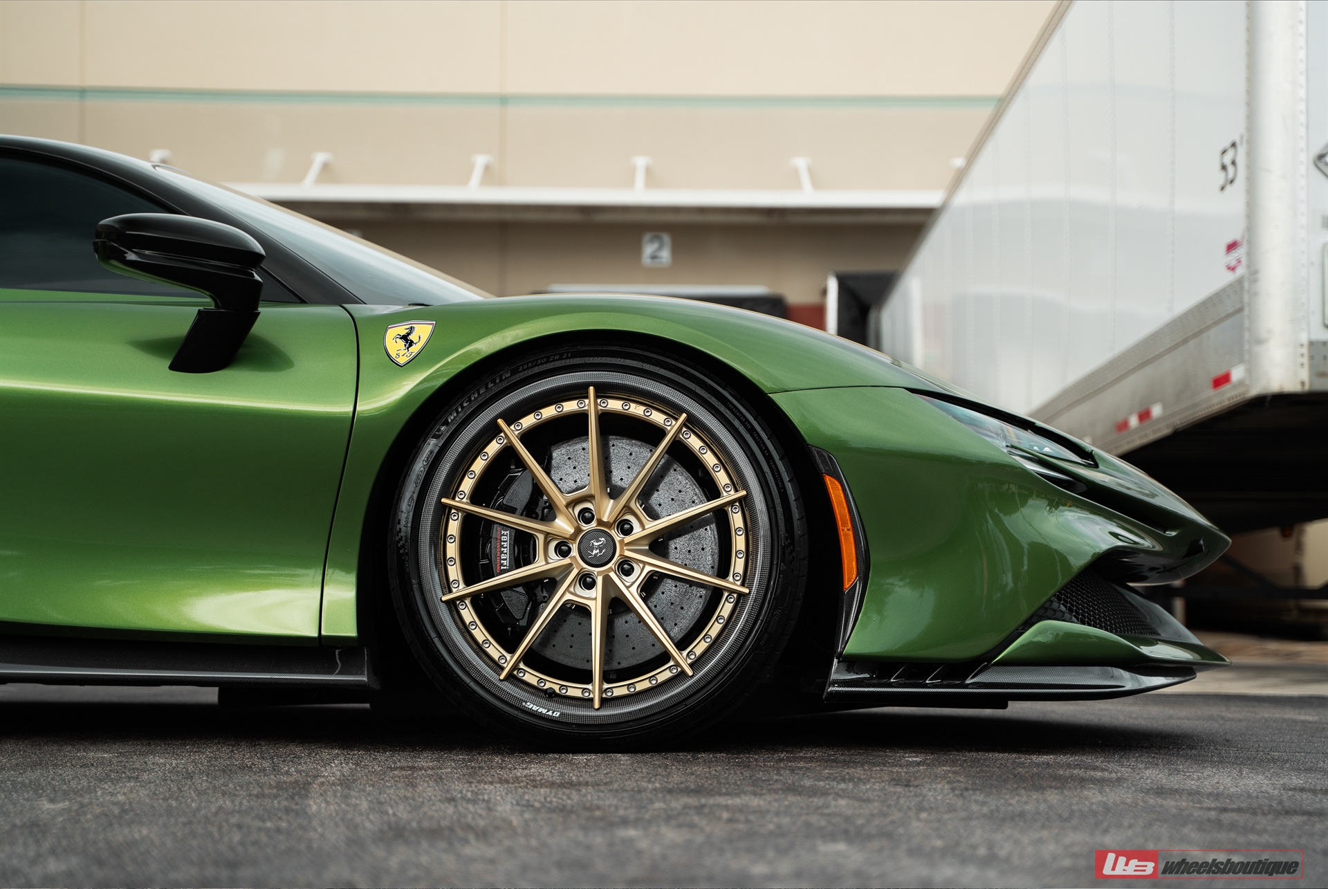 Ferrari SF90 | Python Green | on ANRKY AN38 | Frozen Polished Gold