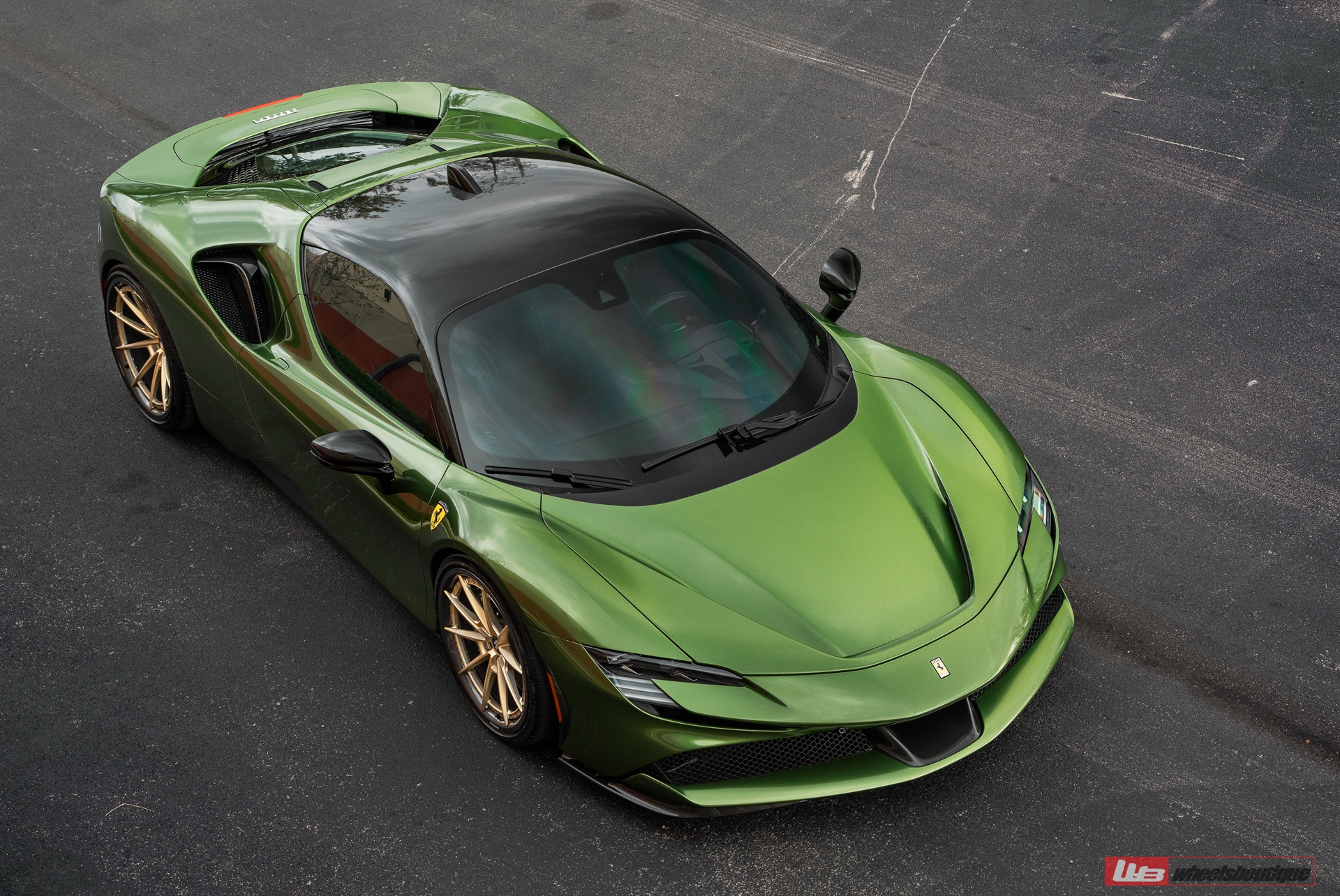 Ferrari SF90 | Python Green | on ANRKY AN38 | Frozen Polished Gold