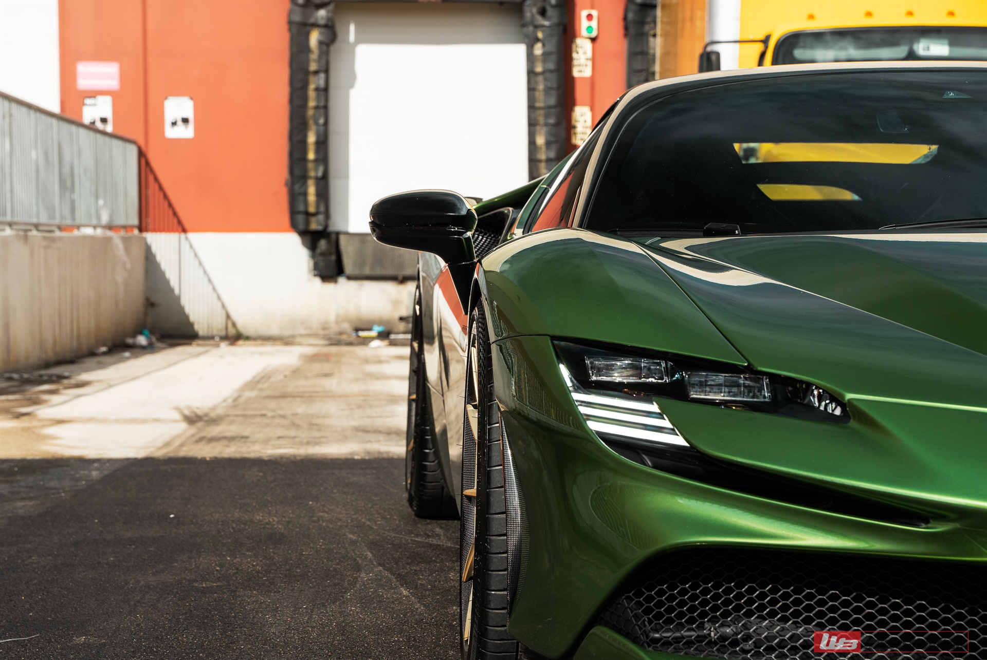 Ferrari SF90 | Python Green | on ANRKY AN38 | Frozen Polished Gold