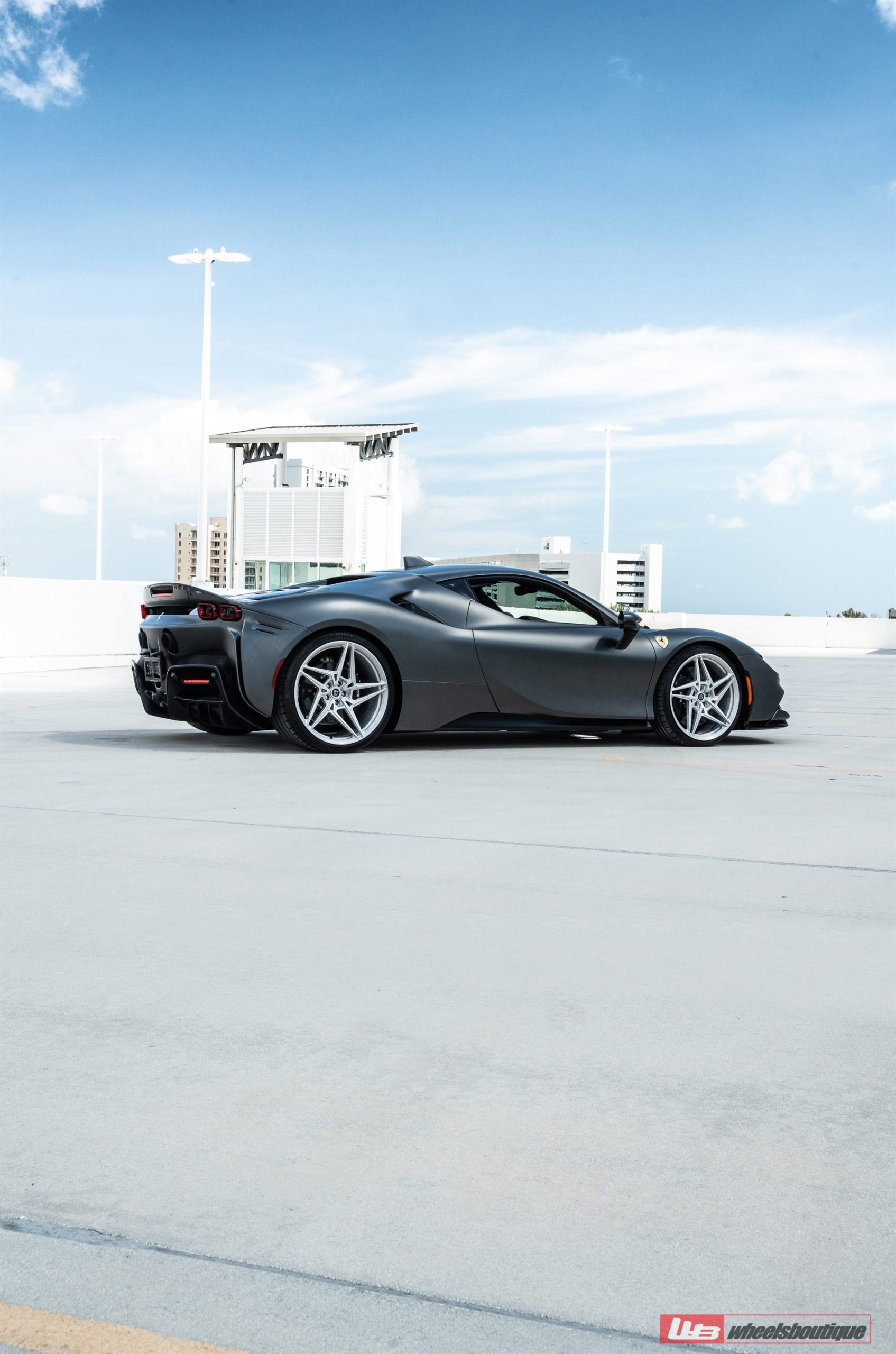 Ferrari SF90 | Grigio Silverstone | on ANRKY S1-X3 | Brushed Clear