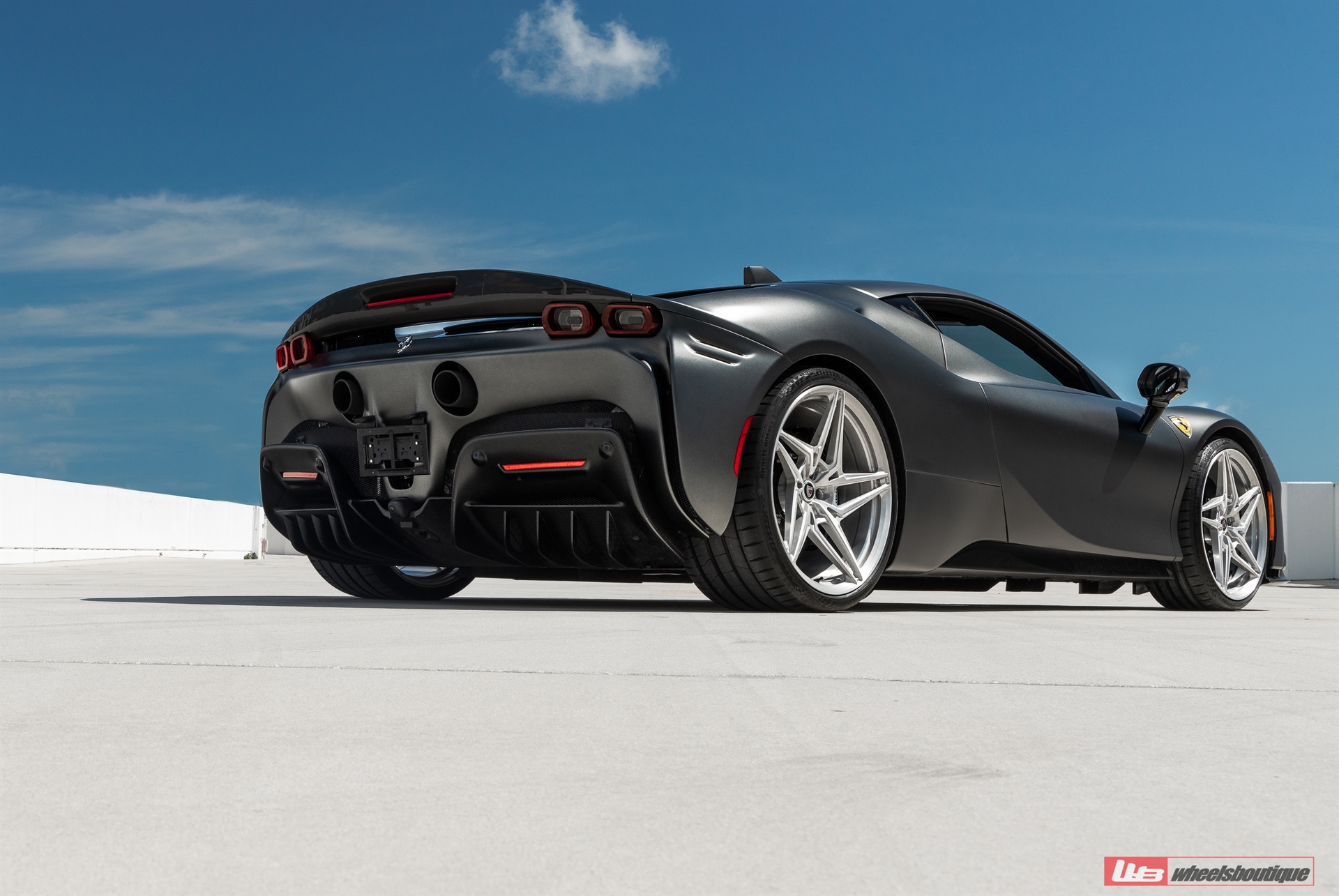 Ferrari SF90 | Grigio Silverstone | on ANRKY S1-X3 | Brushed Clear