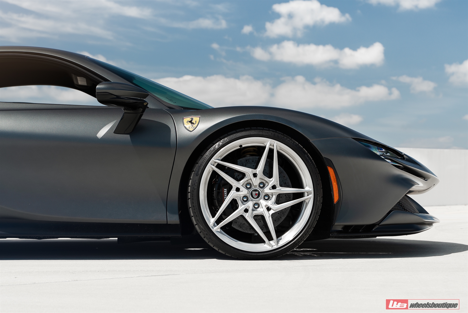Ferrari SF90 | Grigio Silverstone | on ANRKY S1-X3 | Brushed Clear