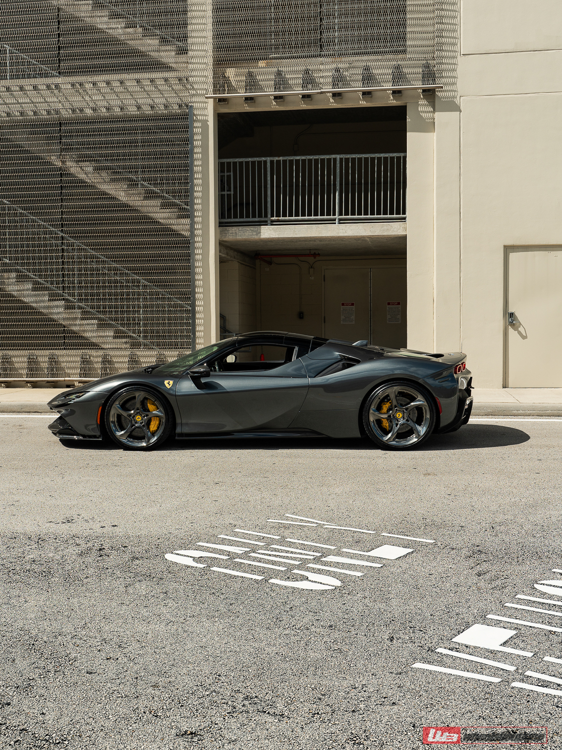 Ferrari SF90 Spider | Grigio Silverstone | on ANRKY XR-205 | Mirror Polished Smoke