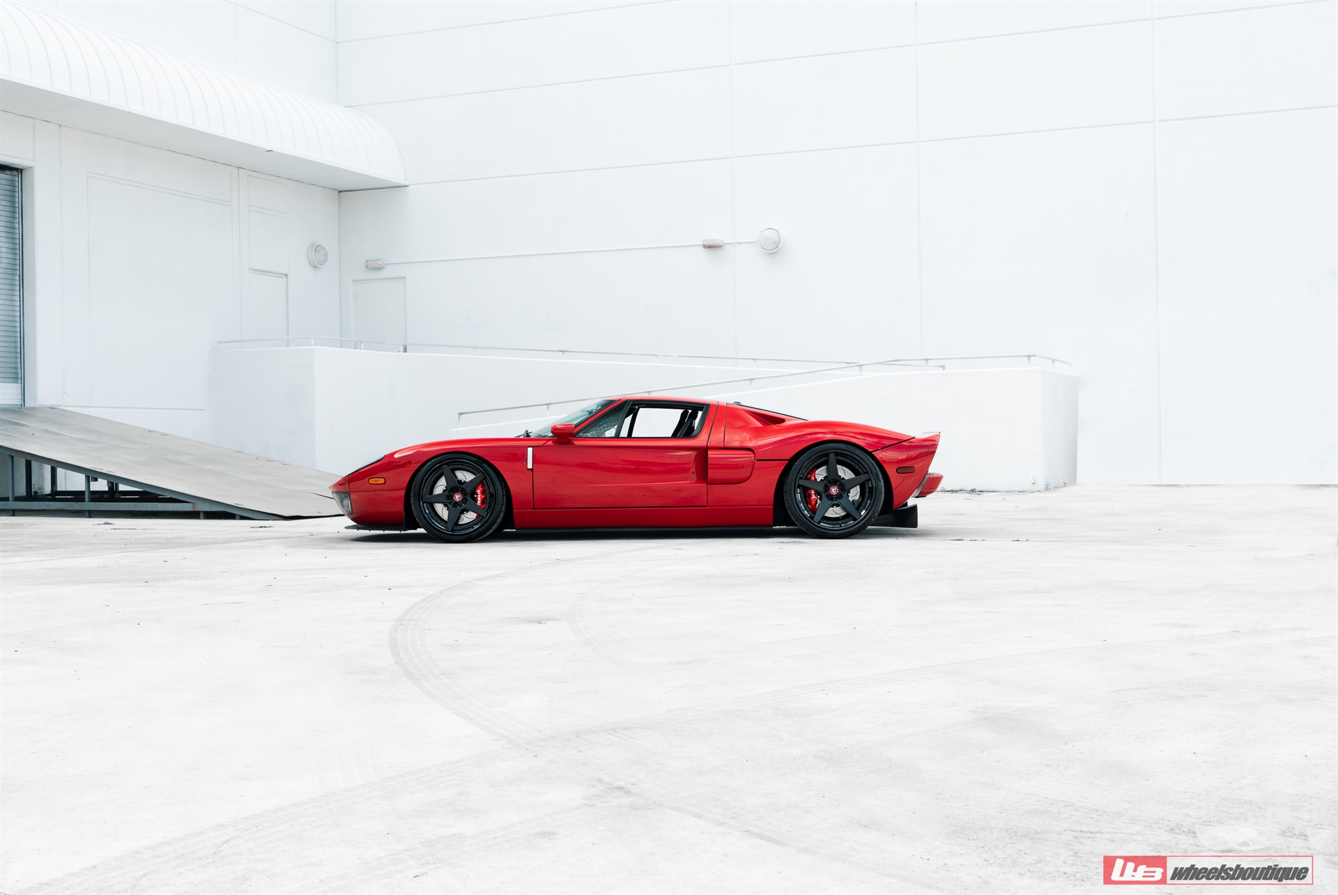 Ford GT MK1 | Ruby Red | on ANRKY RS5.3 |