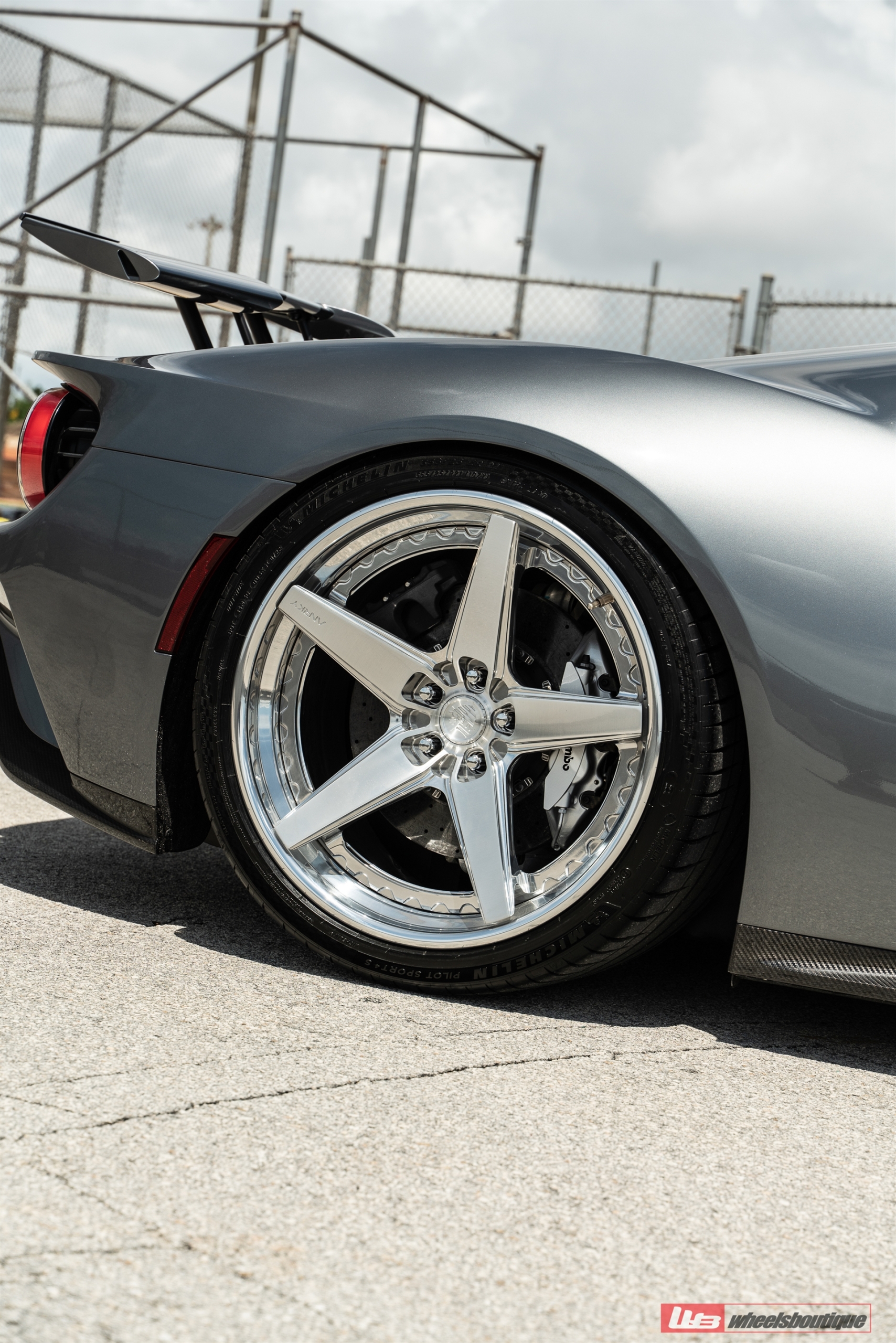 Ford GT MK2 | | on ANRKY RS5.3 | Brushed Clear Face + Polished Clear Windows