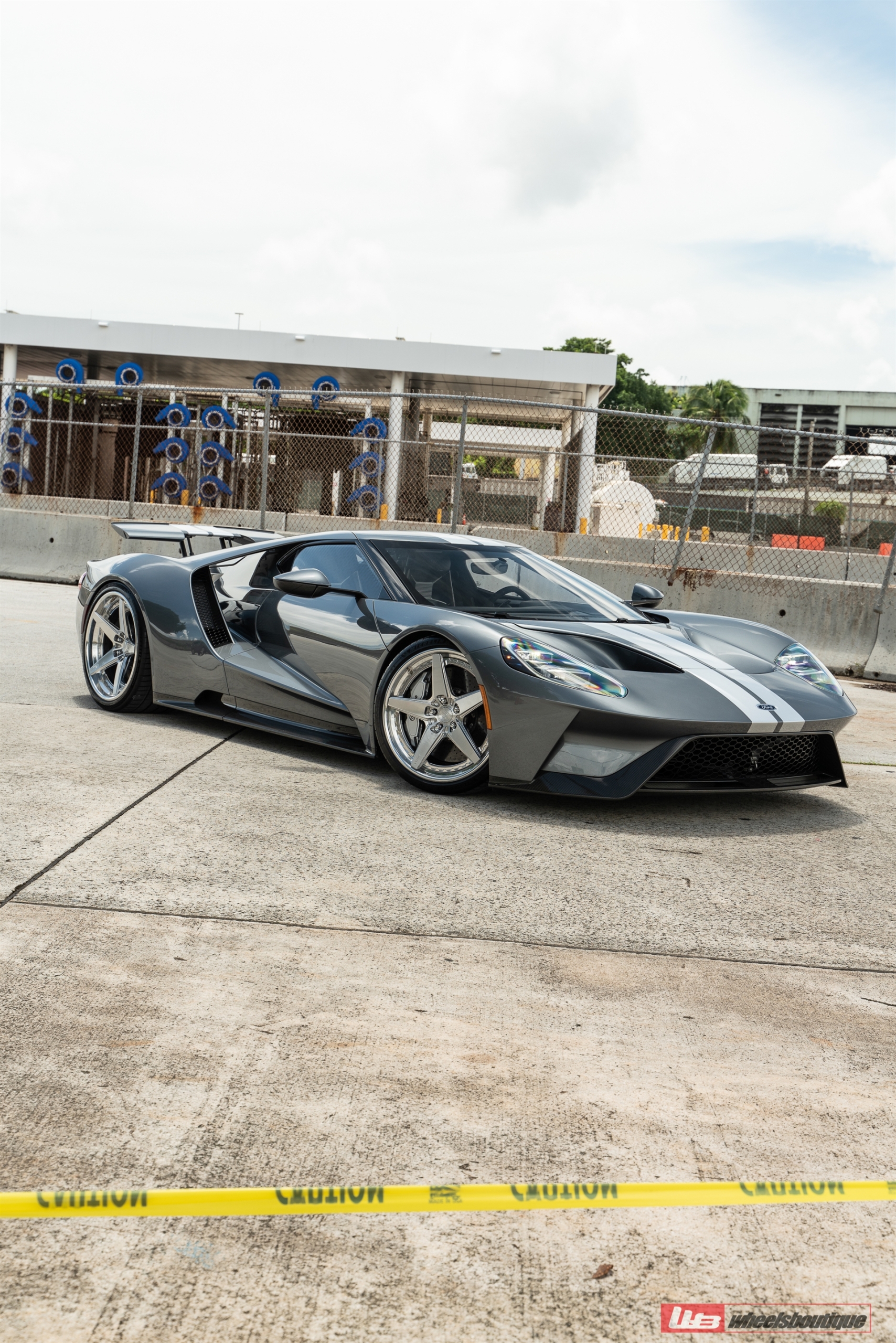 Ford GT MK2 | | on ANRKY RS5.3 | Brushed Clear Face + Polished Clear Windows