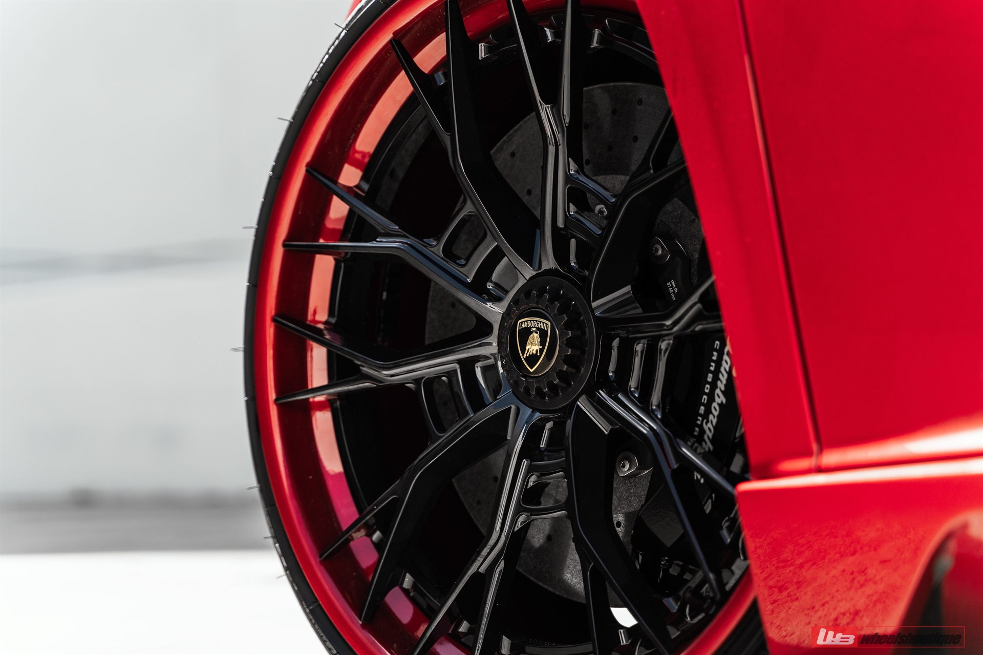 Lamborghini Aventador S | Rosso Efesto | on ANRKY S3-X5 | Gloss Black