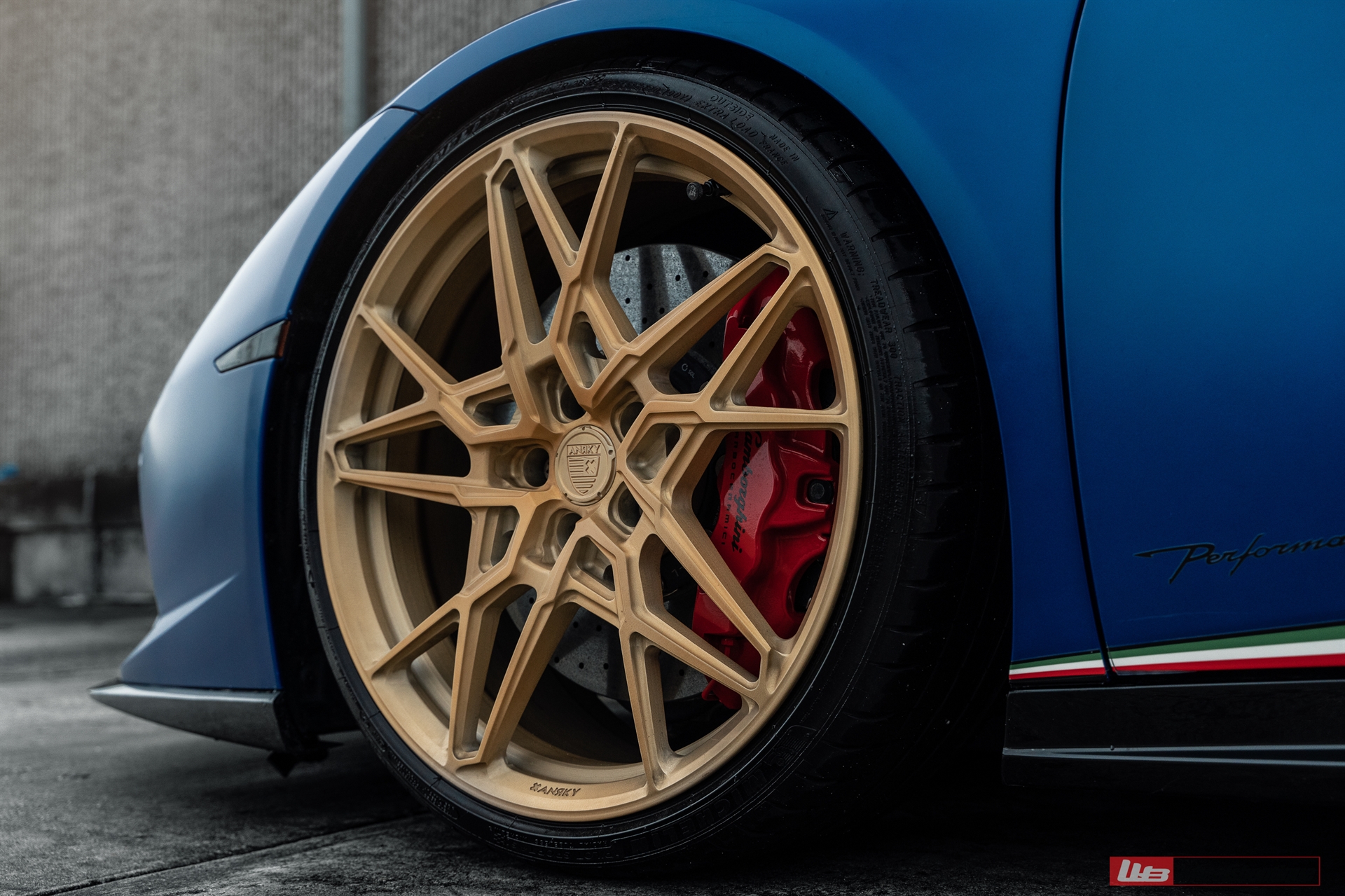 Lamborghini Huracan Performante Spyder | | on ANRKY S1-X2 | Brushed Satin