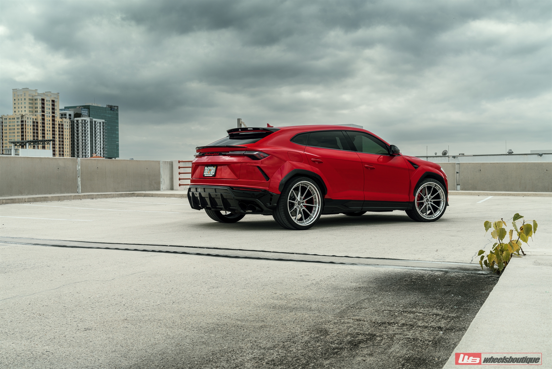 1016 Industries: Urus | | on ANRKY AN38 | Polished Clear