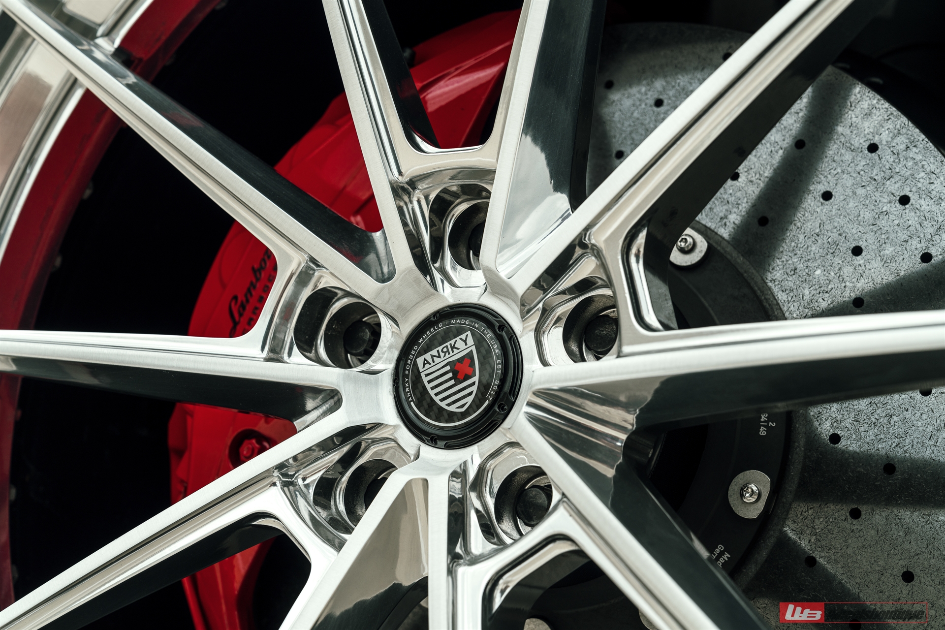 1016 Industries: Urus | | on ANRKY AN38 | Polished Clear