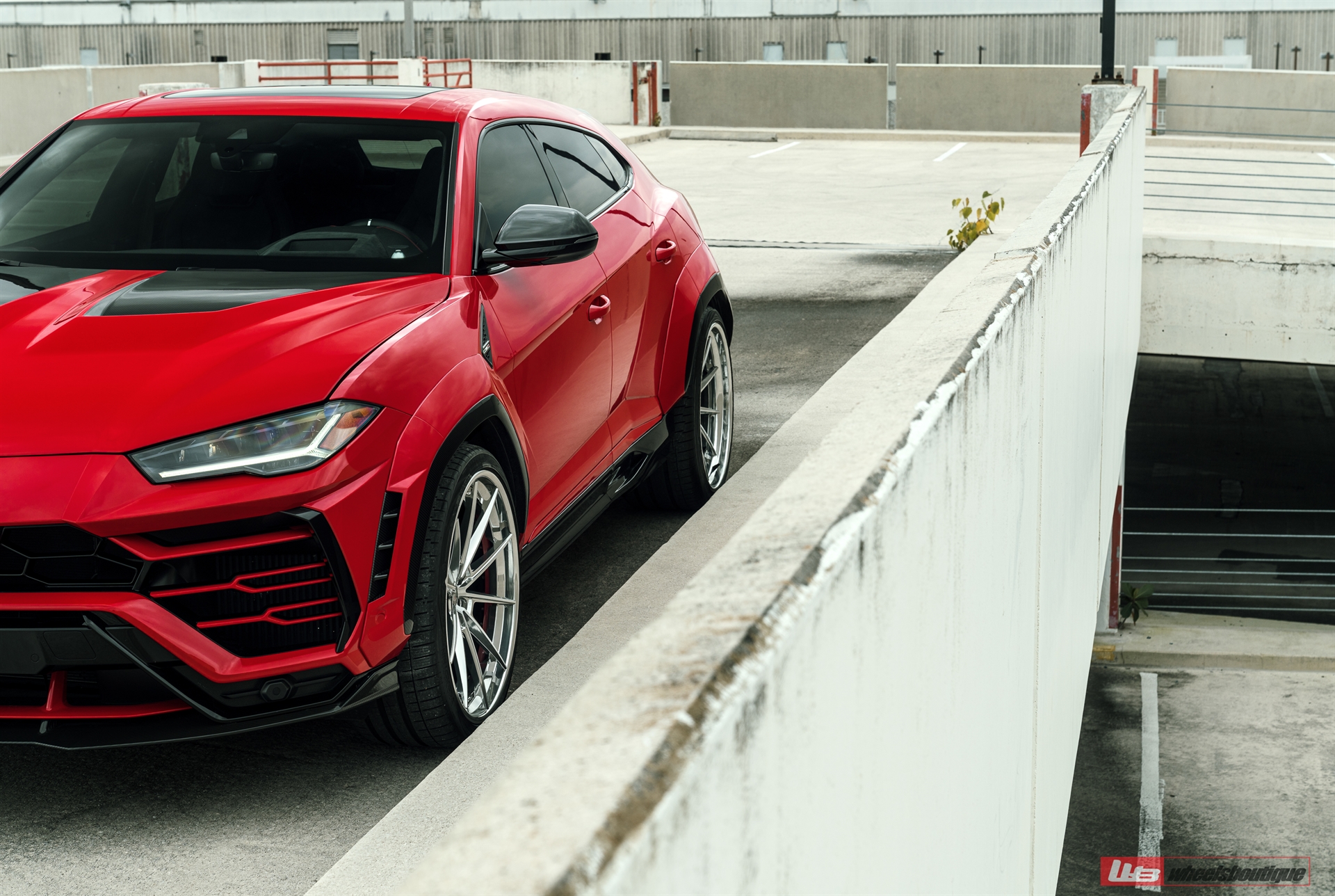 1016 Industries: Urus | | on ANRKY AN38 | Polished Clear