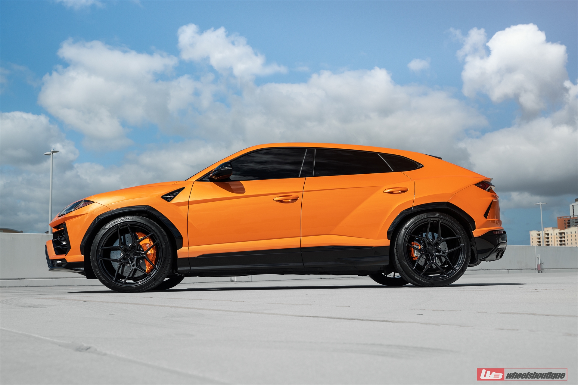 Lamborghini Urus | | on ANRKY S1-X4 | Gloss Black