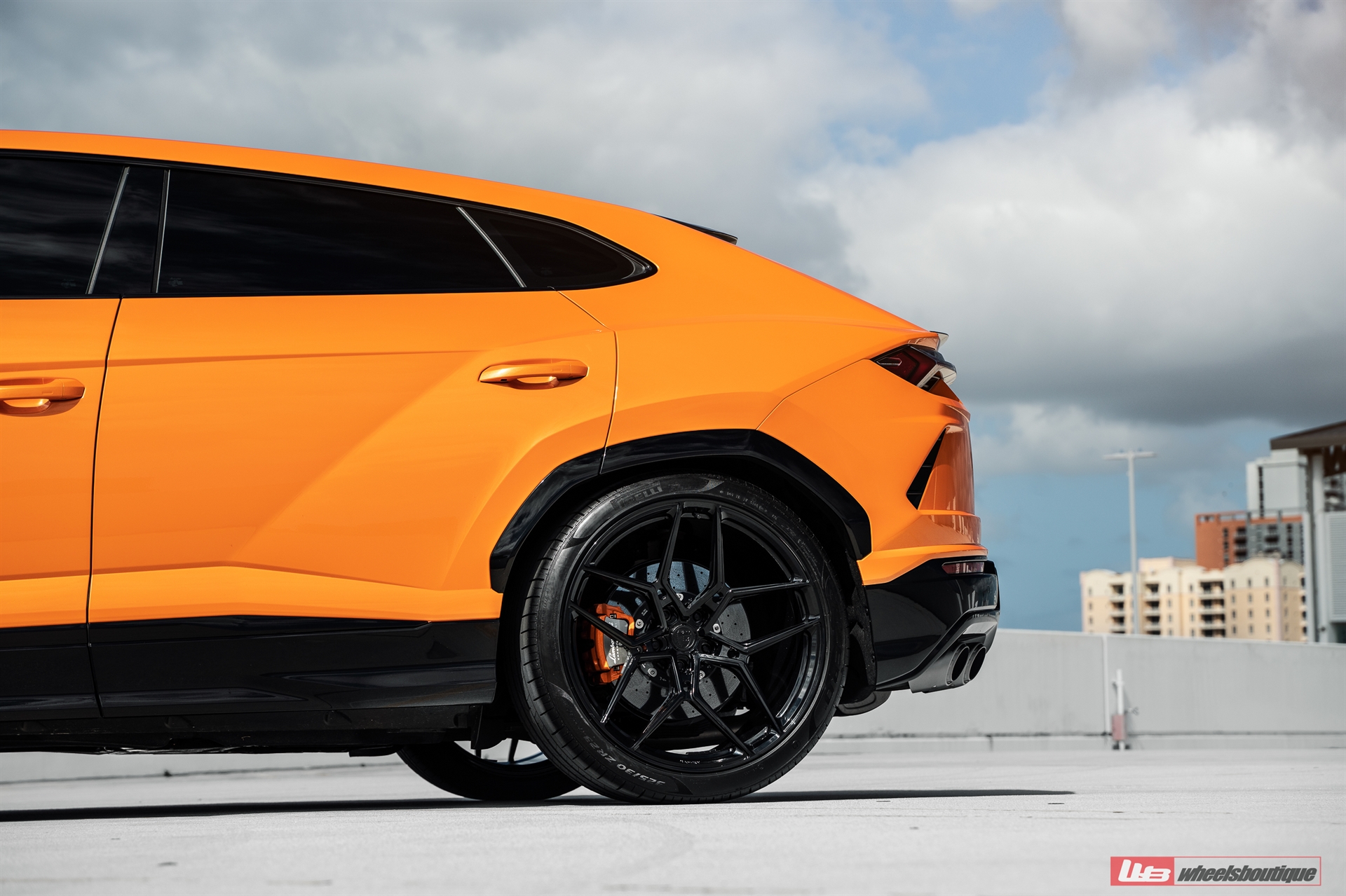 Lamborghini Urus | | on ANRKY S1-X4 | Gloss Black