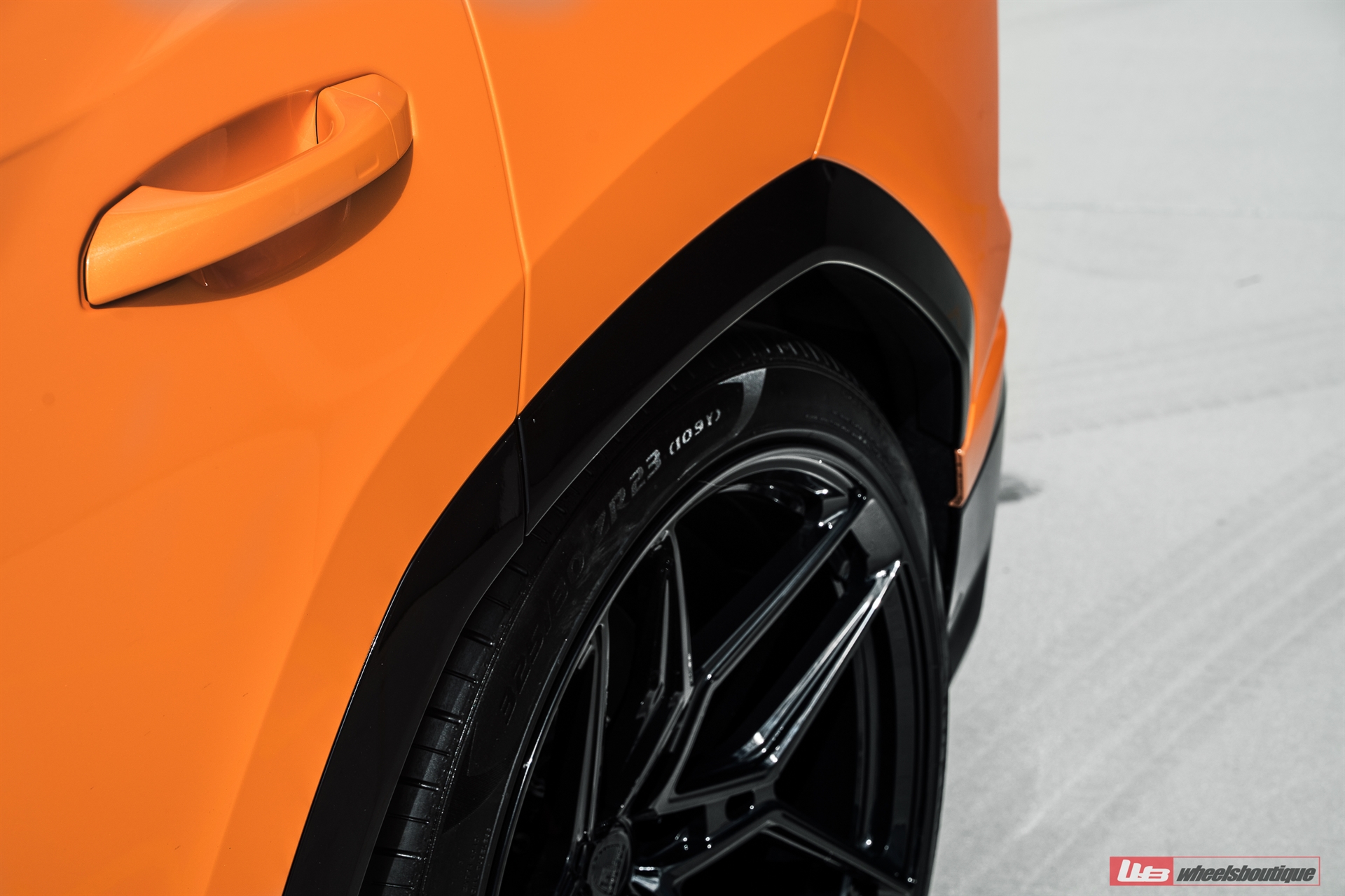 Lamborghini Urus | | on ANRKY S1-X4 | Gloss Black