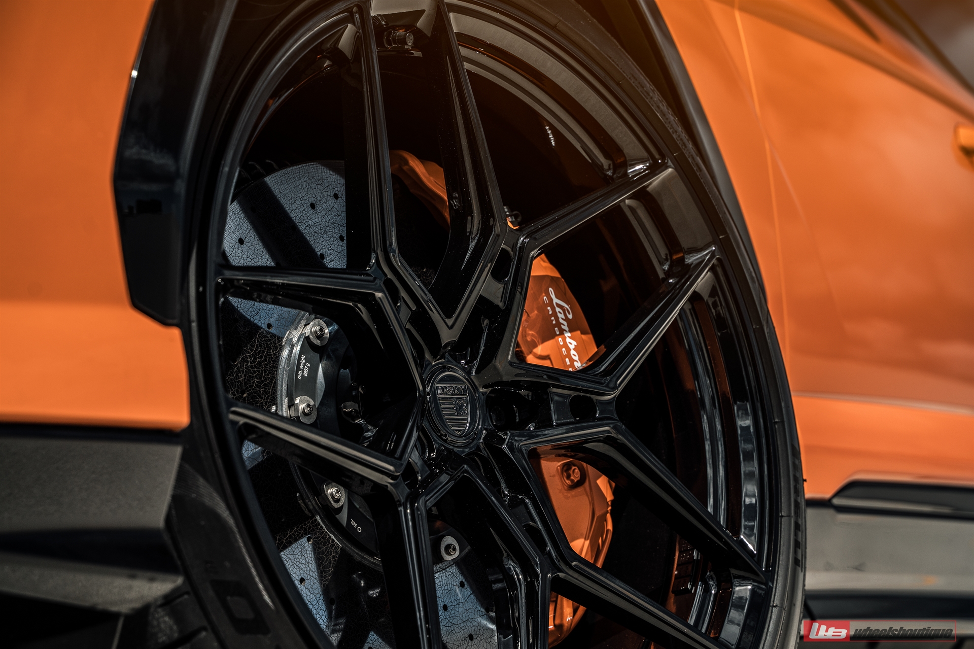 Lamborghini Urus | | on ANRKY S1-X4 | Gloss Black