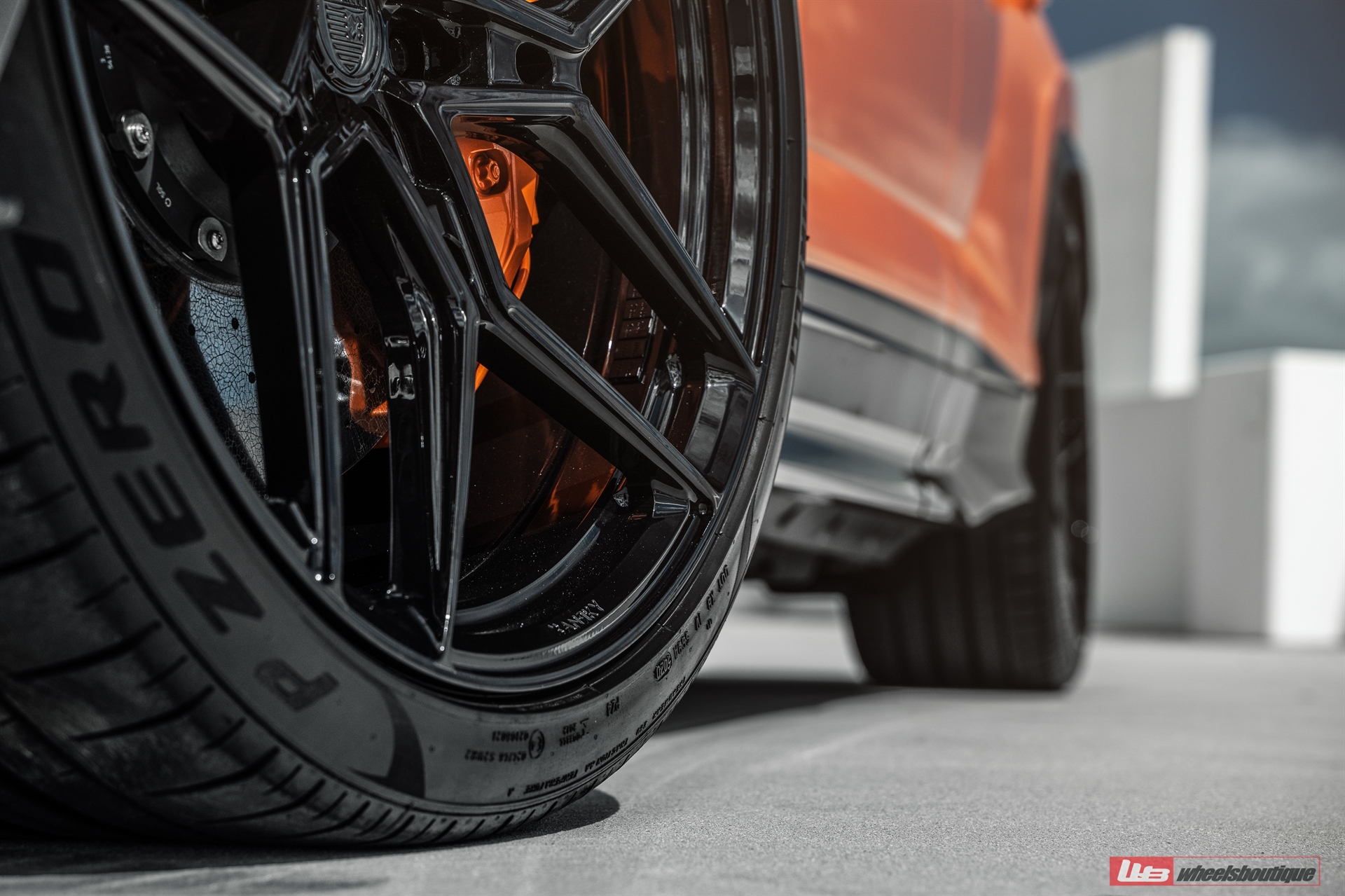 Lamborghini Urus | | on ANRKY S1-X4 | Gloss Black