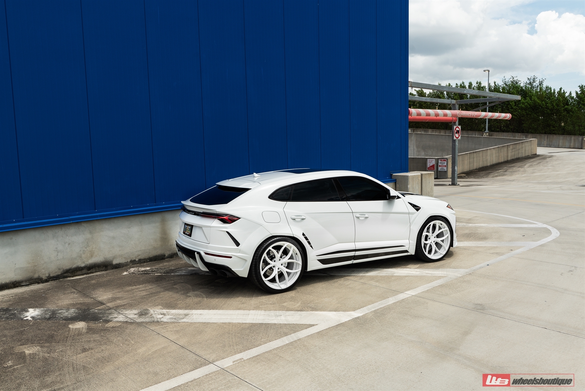 Novitec Urus | Bianco Icarus | ANRKY S2-X0 |  PPG Color Matched: Bianco Icarus