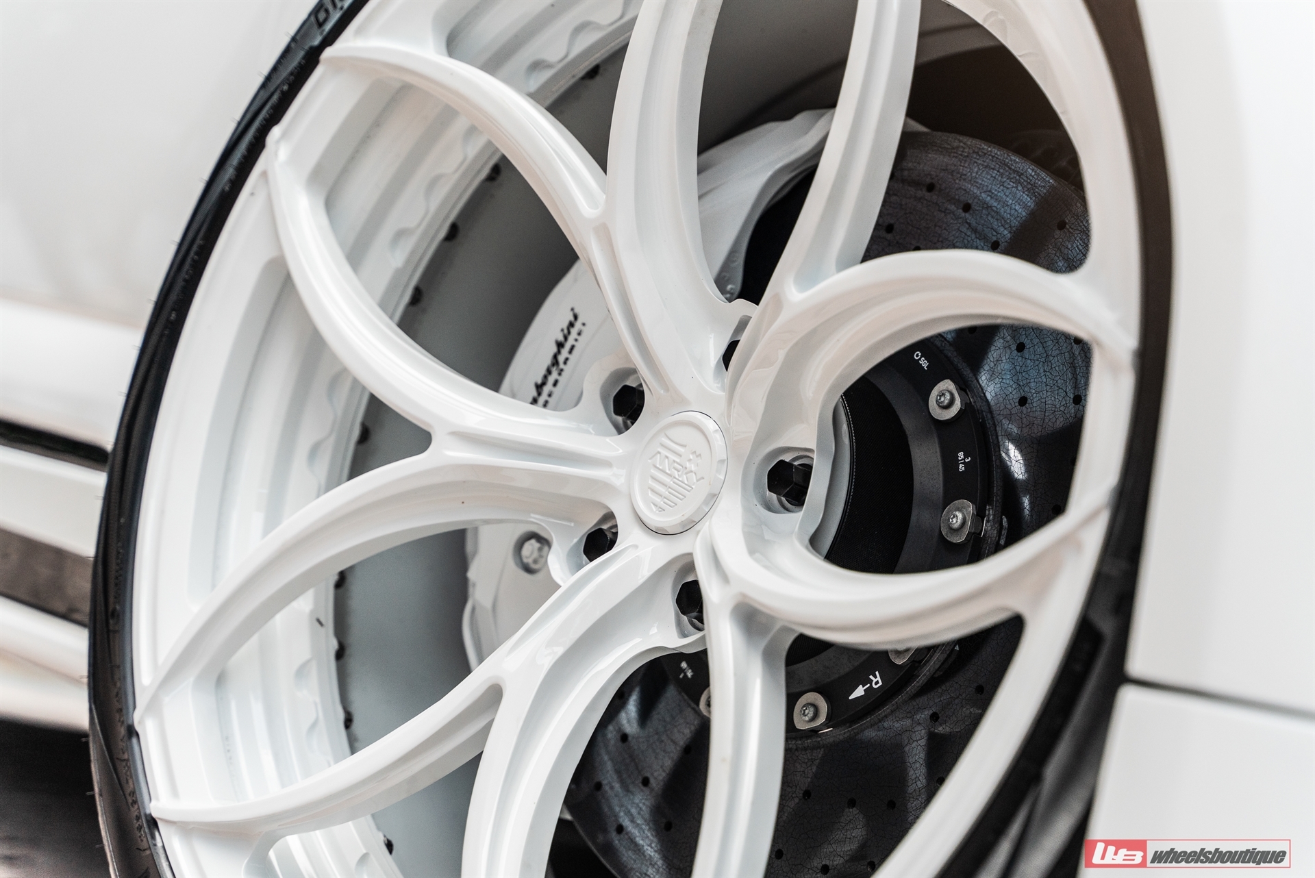 Novitec Urus | Bianco Icarus | ANRKY S2-X0 |  PPG Color Matched: Bianco Icarus