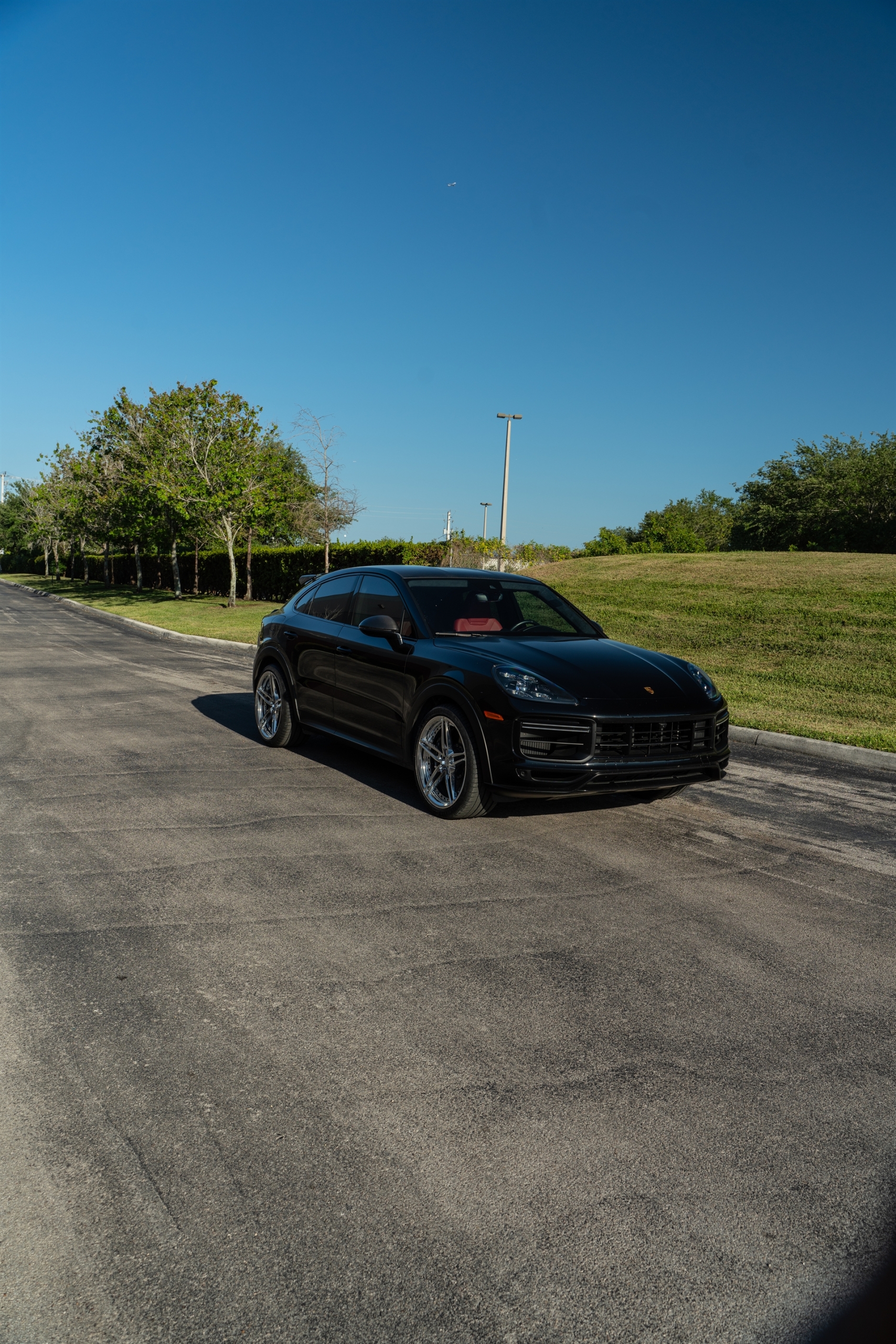 Porsche Cayenne Turbo GT | Black | on ANRKY AN27 | Polished Clear