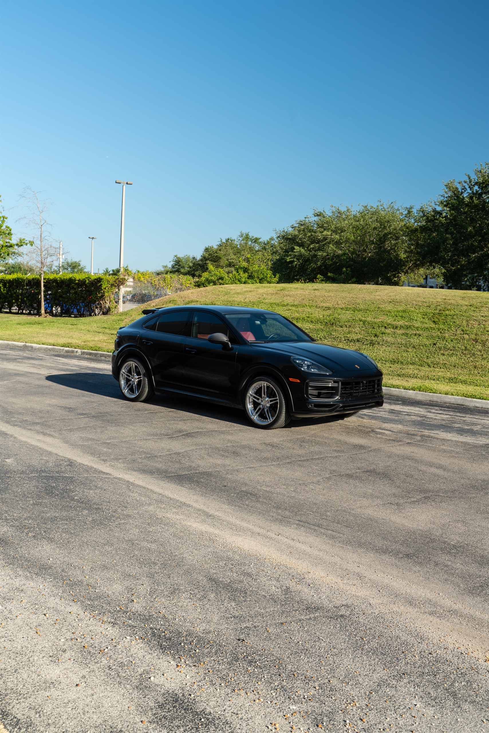 Porsche Cayenne Turbo GT | Black | on ANRKY AN27 | Polished Clear