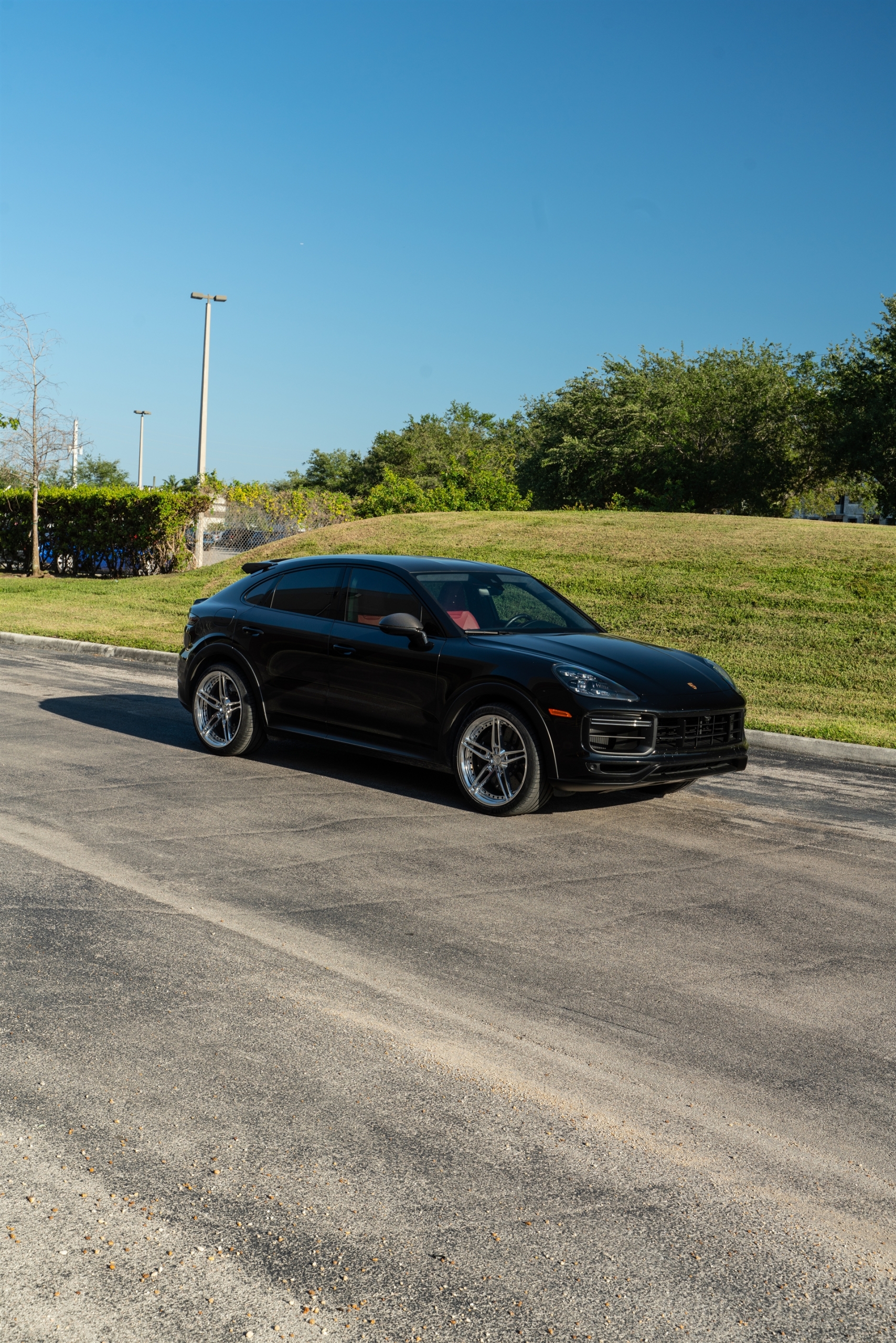 Porsche Cayenne Turbo GT | Black | on ANRKY AN27 | Polished Clear