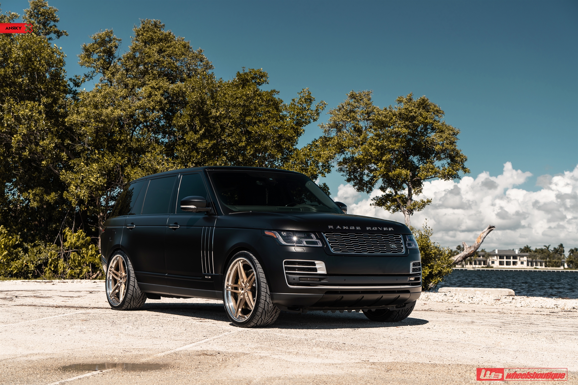 ANRKY AN37 | Land Rover Range Rover LWB Autobiography