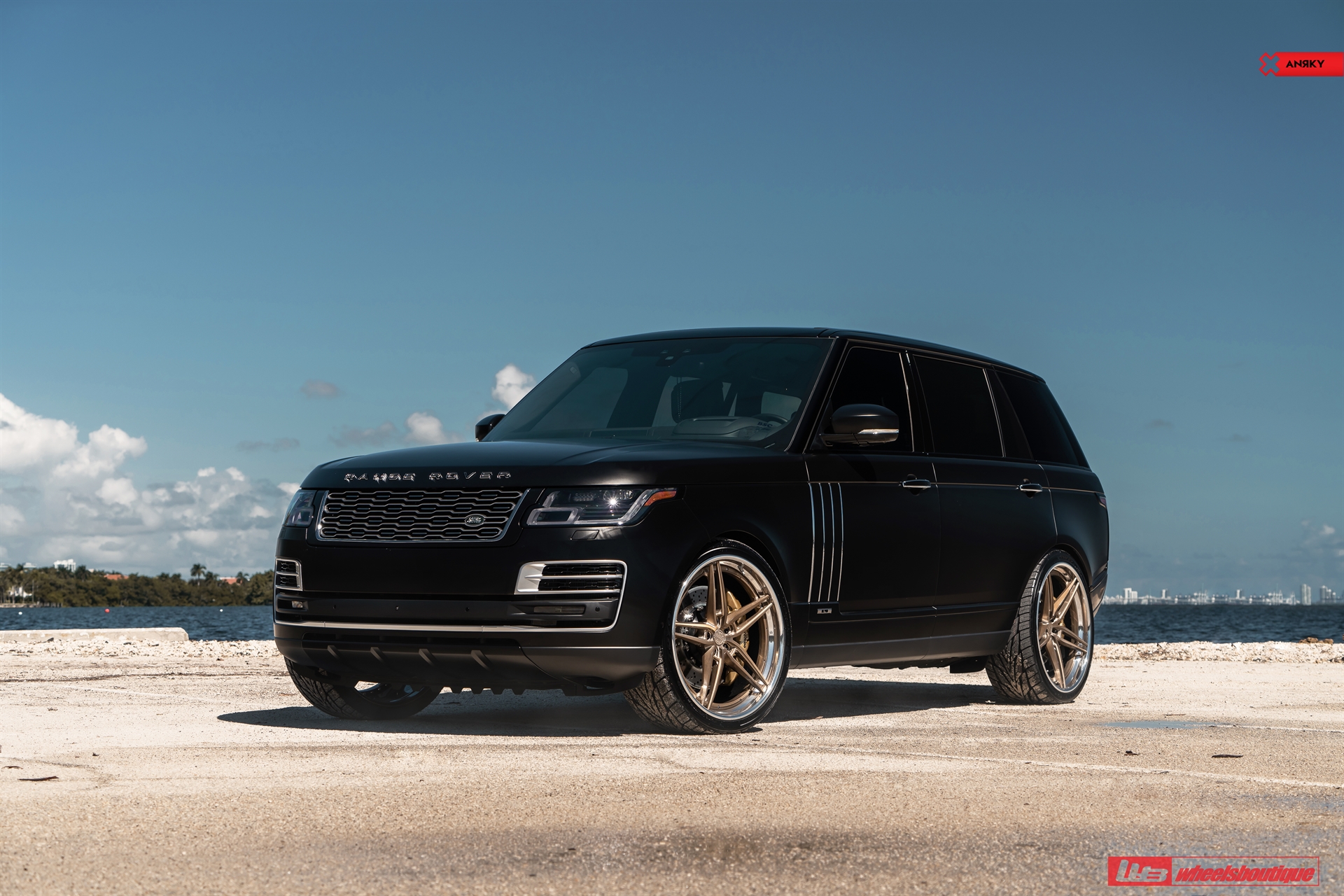 ANRKY AN37 | Land Rover Range Rover LWB Autobiography