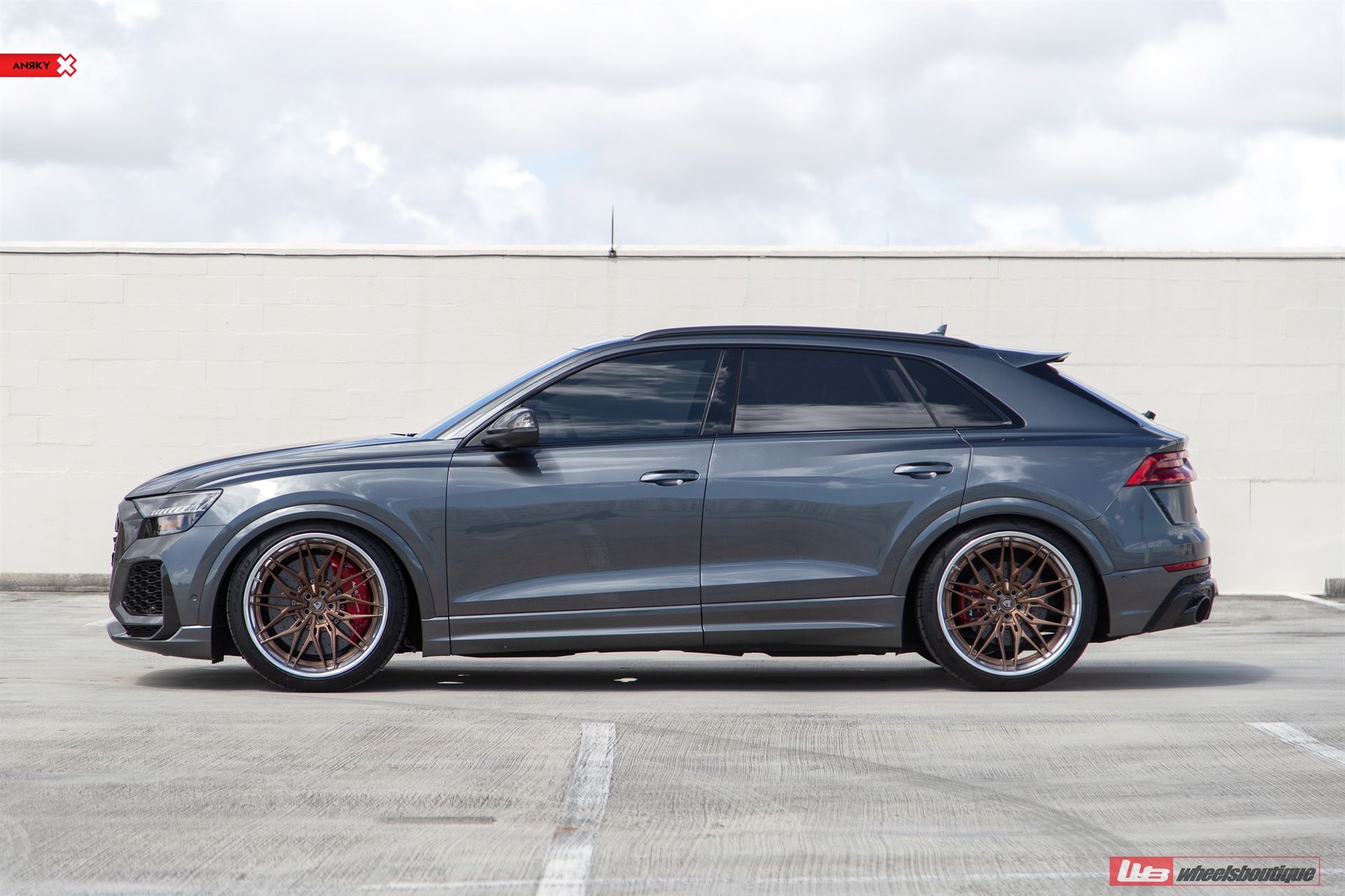 AUDI RSQ8 ON ANRKY S3-X1