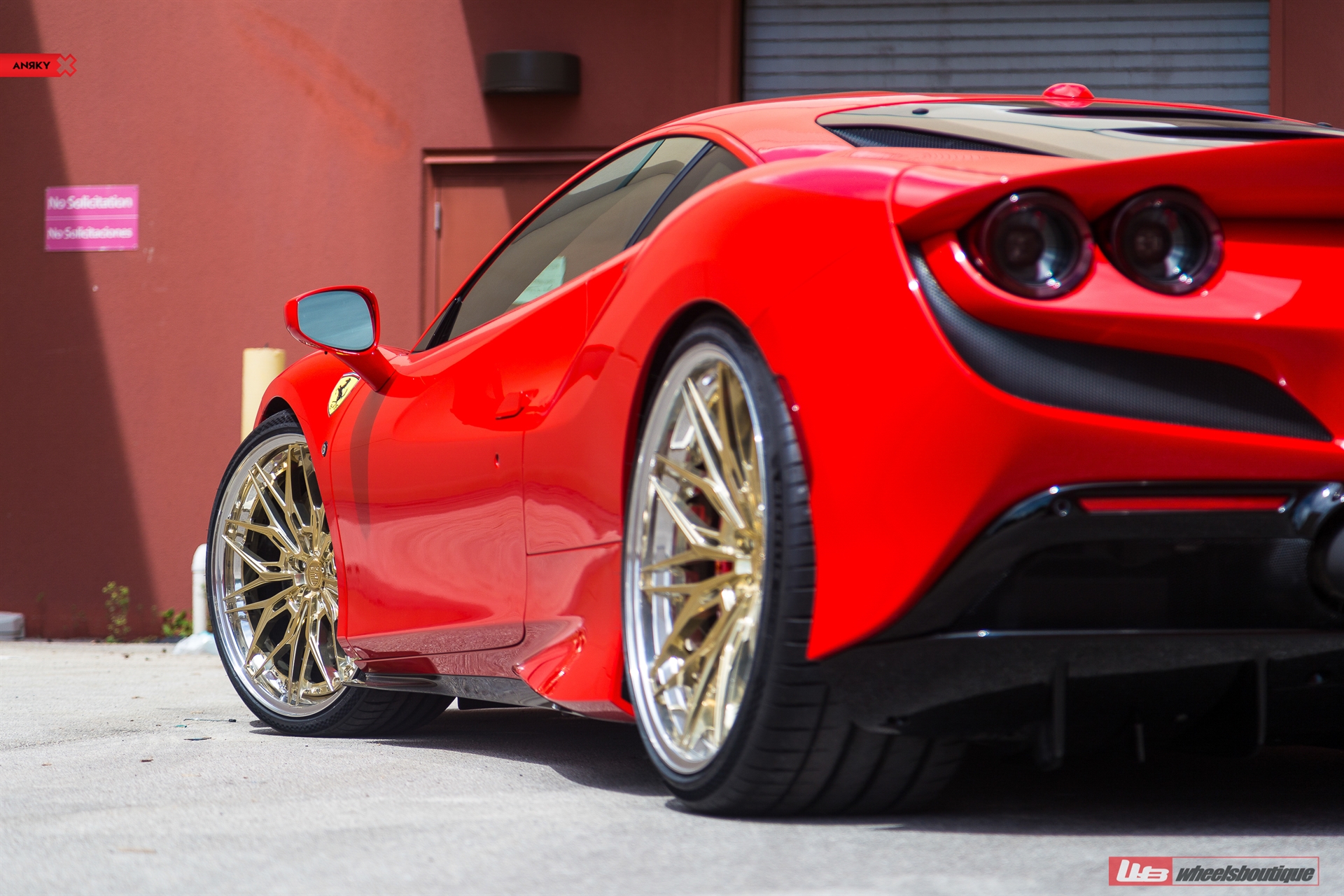 FERRARI F8 | Rosso Corsa | on ANRKY S3-X1 | Polished Gold