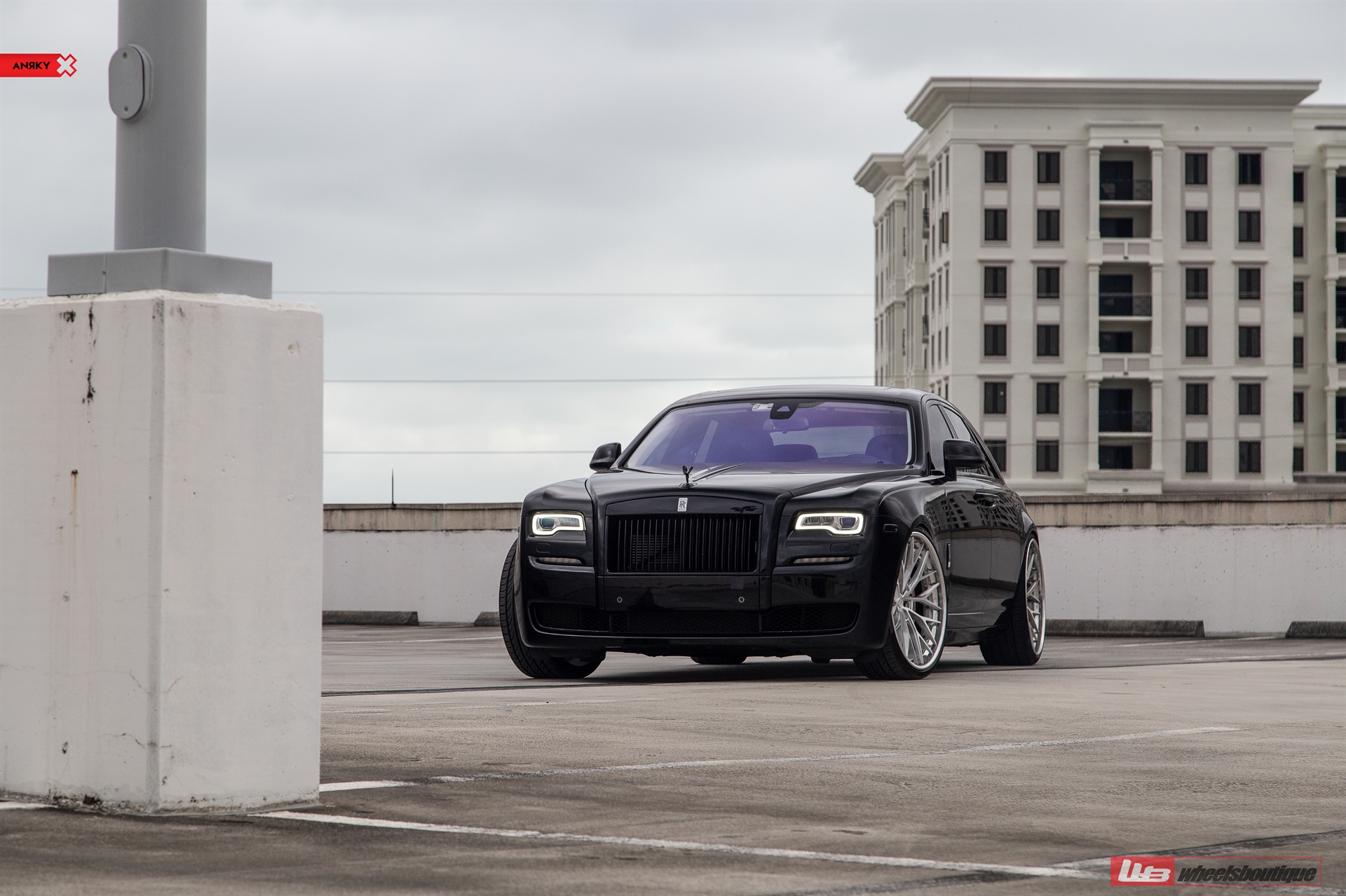 ROLLS-ROYCE GHOST ON ANRKY AN30
