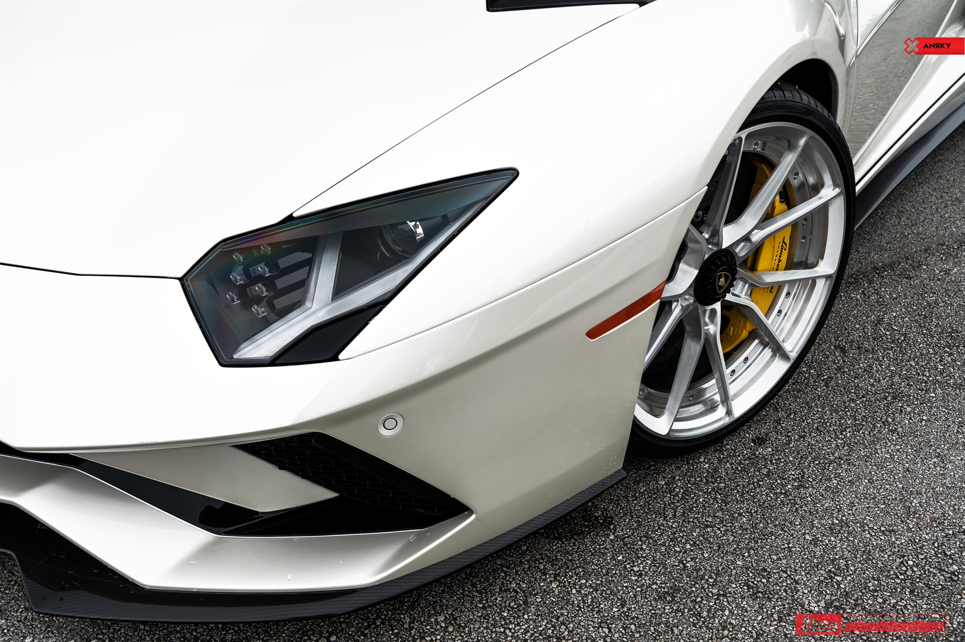 Lamborghini Aventador S | | on ANRKY AN22 | Brushed Clear