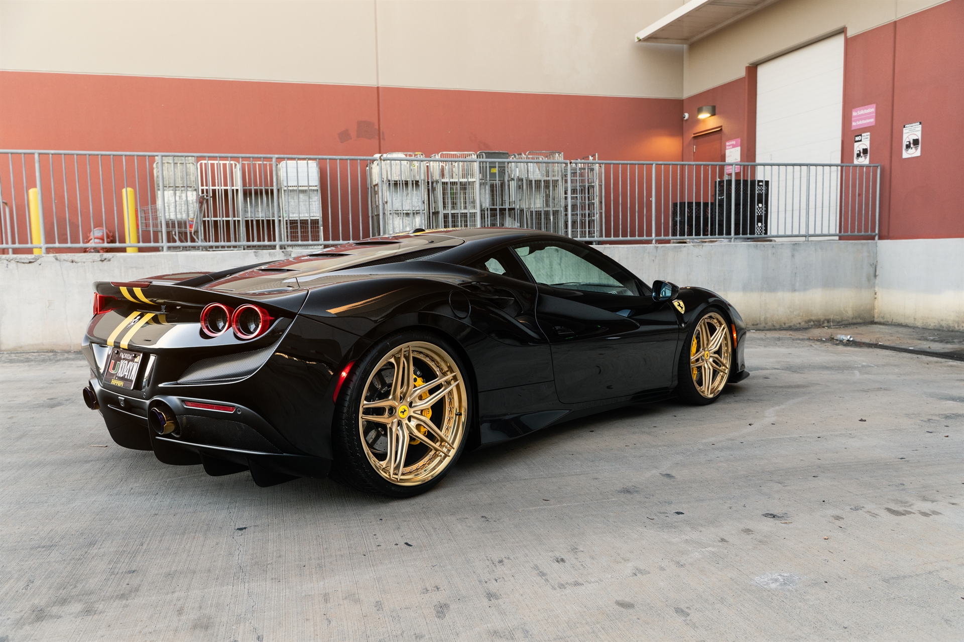 Ferrari F8 | Nero | on HRE P107SC | Frozen Polished Gold