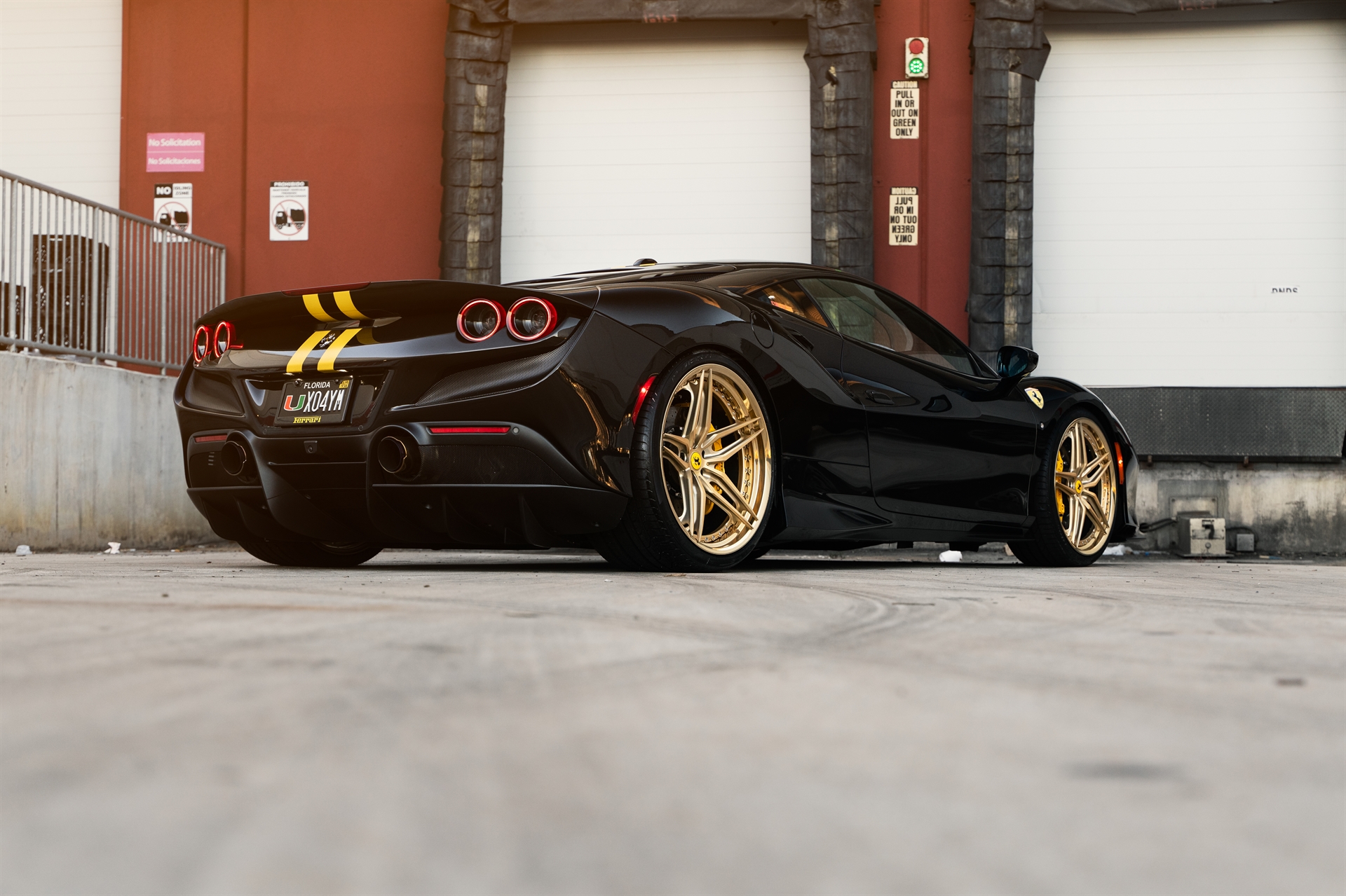 Ferrari F8 | Nero | on HRE P107SC | Frozen Polished Gold